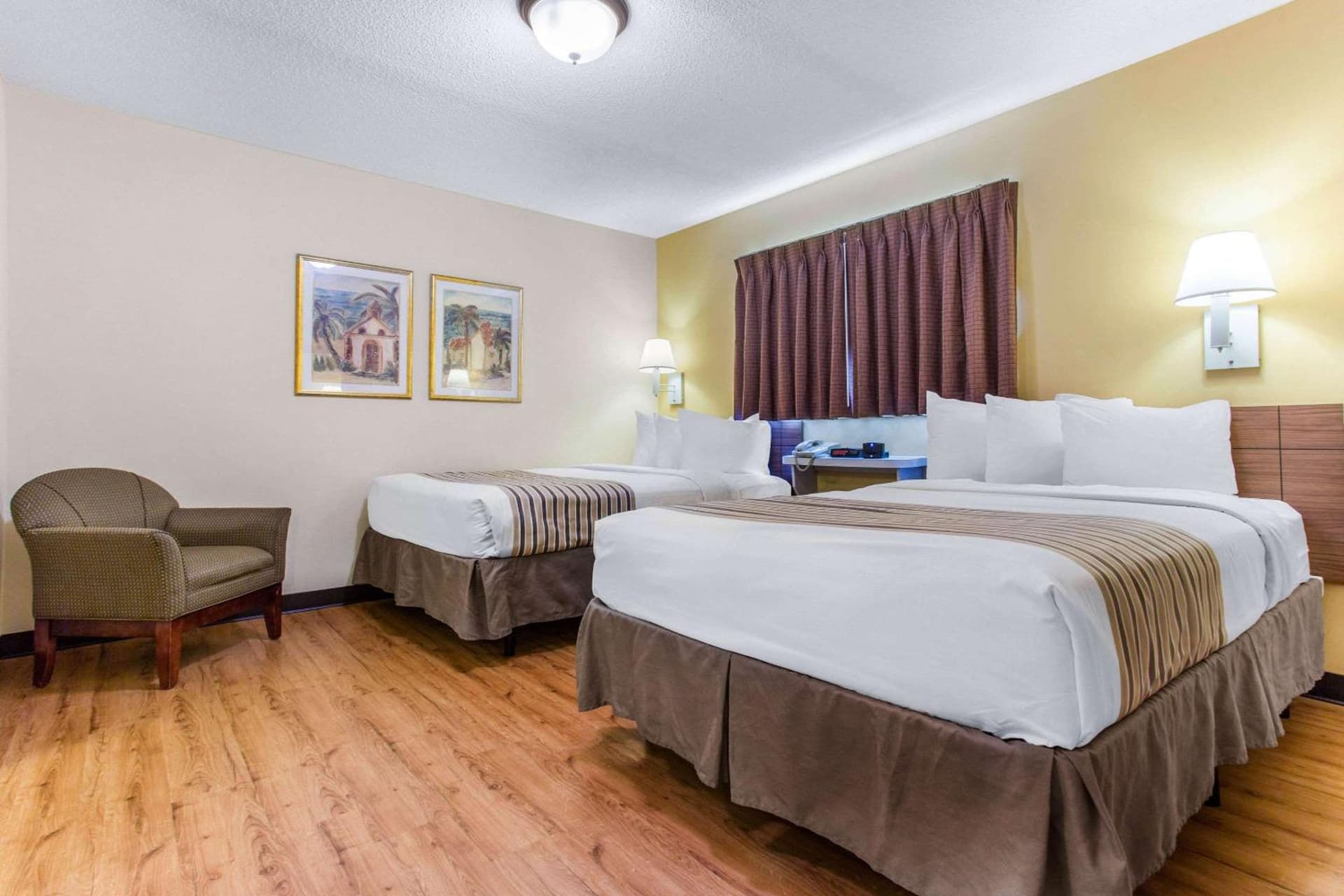Studio 6 Extended Stay - Myrtle Beach, SC gallery photo in Myrtle Beach, SC — image 8