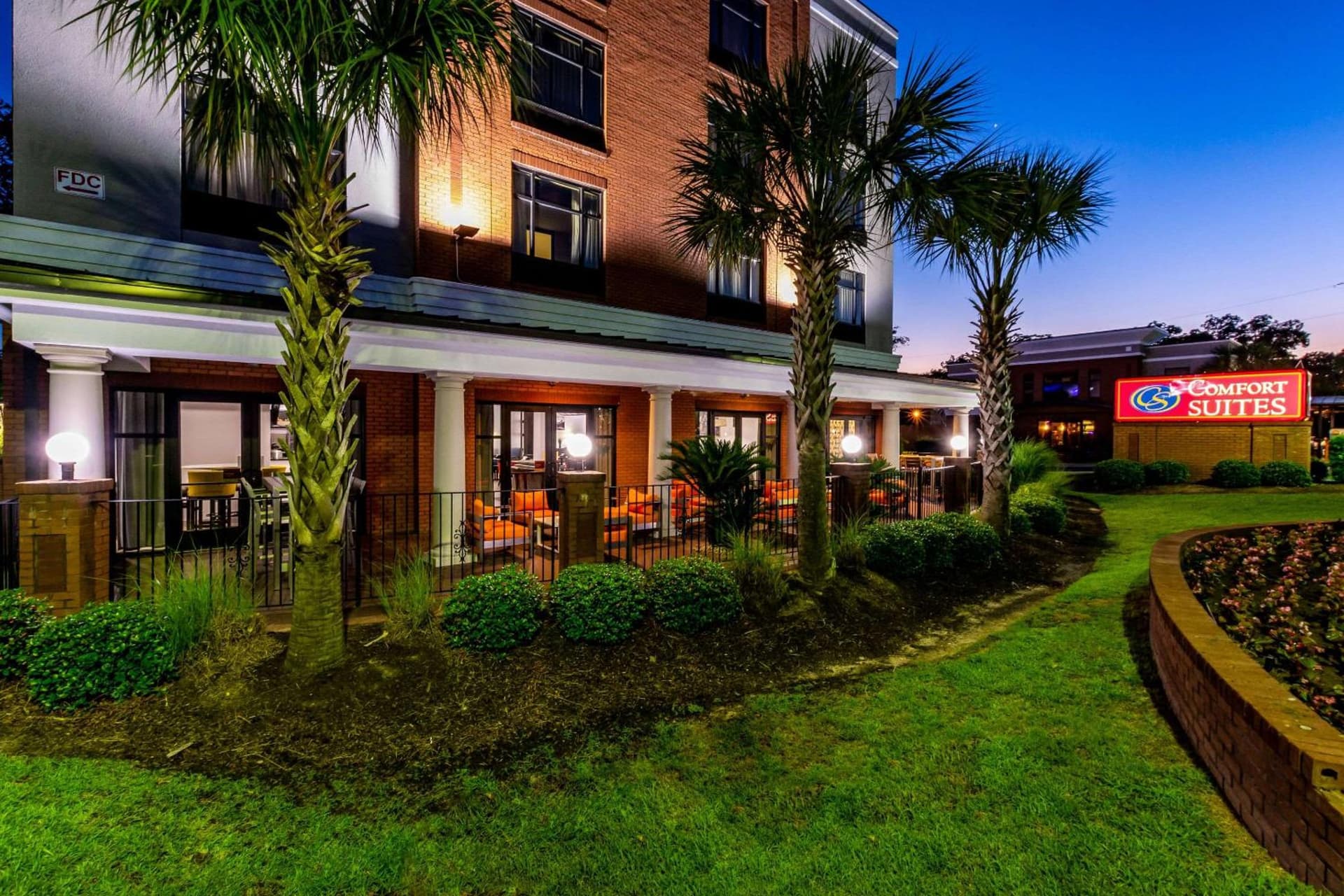 Holiday Inn Express & Suites Lexington by IHG interior in Lexington, SC — gallery photo 2