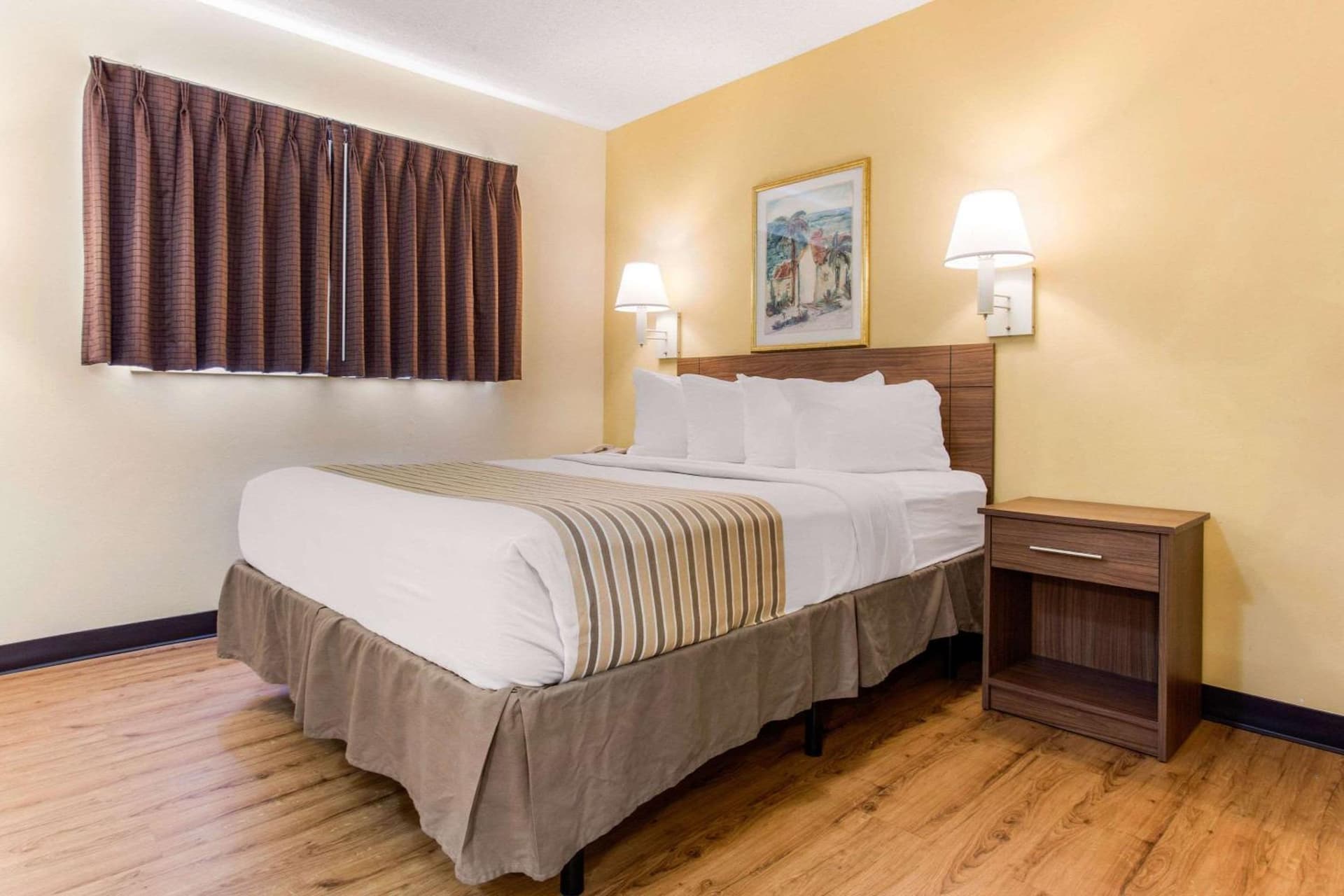 Studio 6 Extended Stay - Myrtle Beach, SC gallery photo in Myrtle Beach, SC — image 12