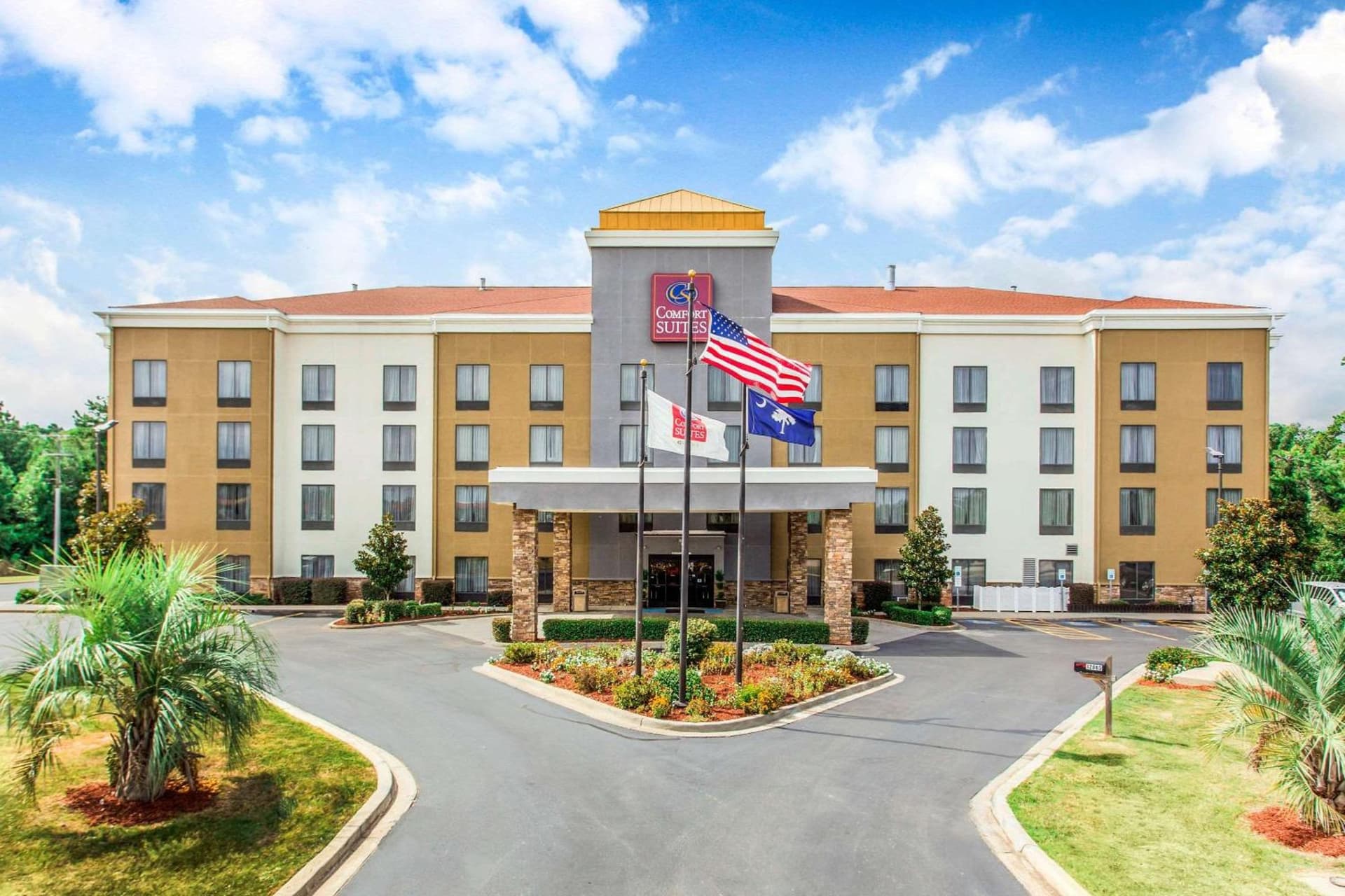 Comfort Suites Clinton near Presbyterian College featured exterior or lobby in Clinton, SC — similar hotel
