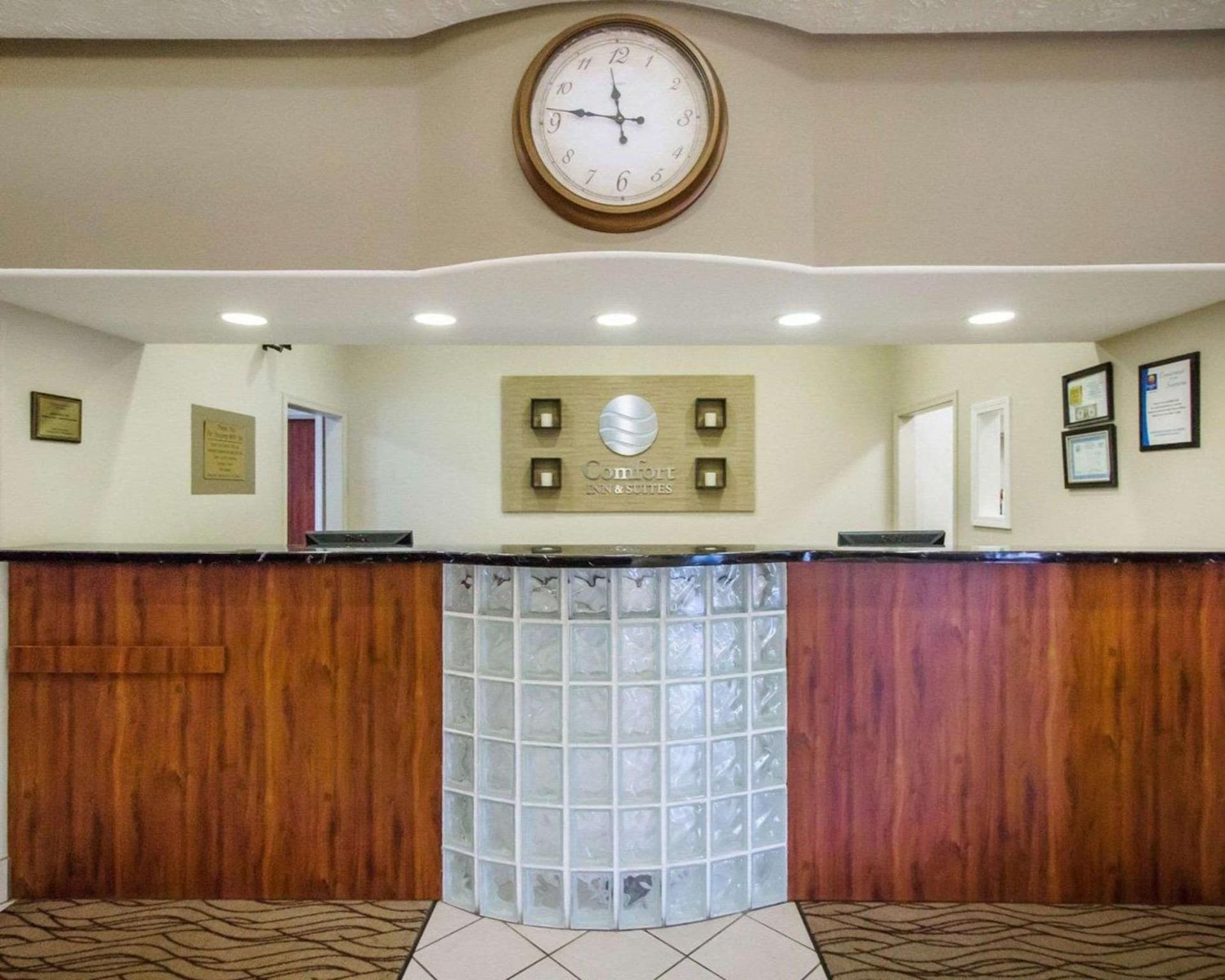 Comfort Inn & Suites Deadwood property views in Deadwood, SD — gallery photo 3