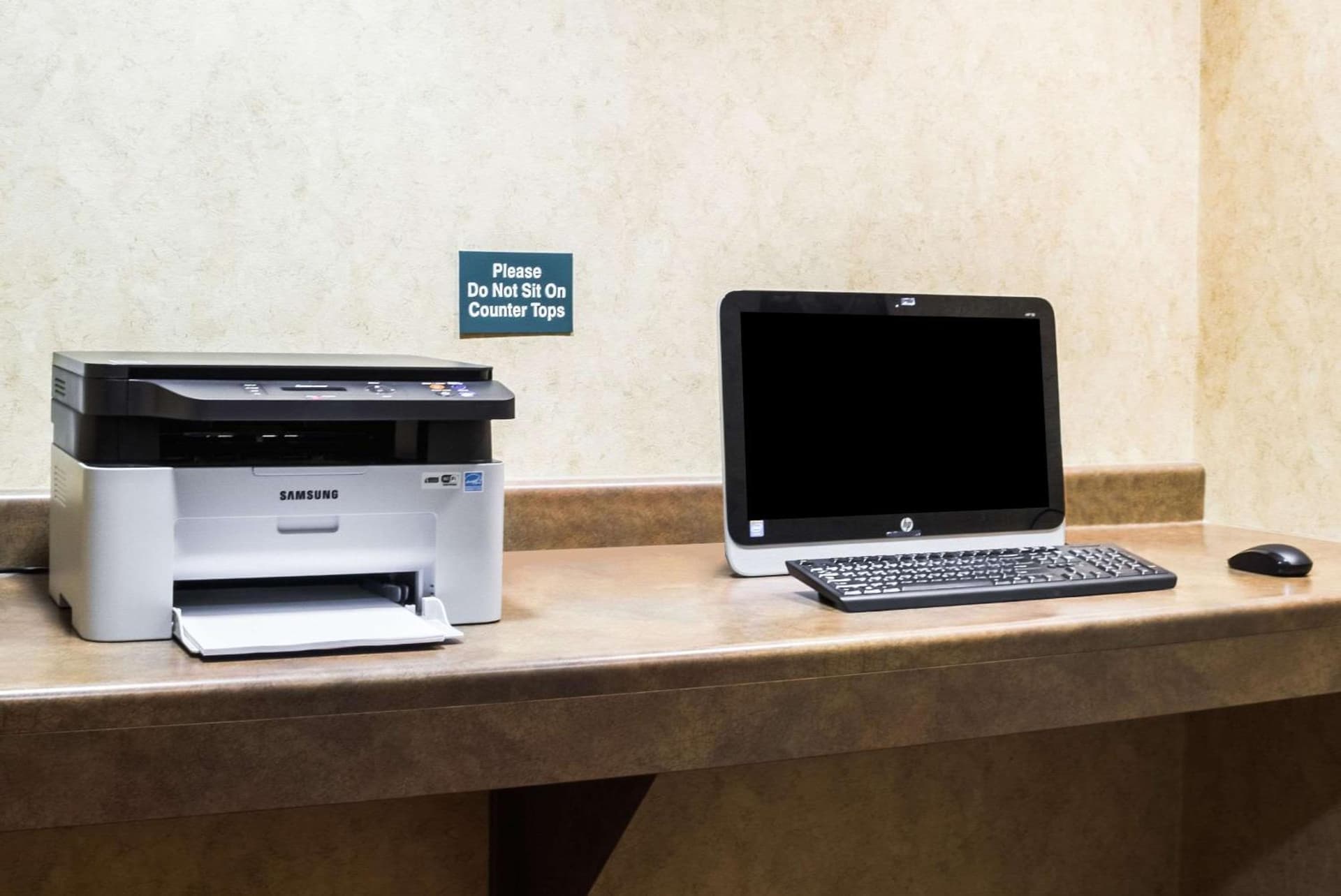 Clarion Pointe Sioux Falls Airport gallery photo in Sioux Falls, SD — image 20