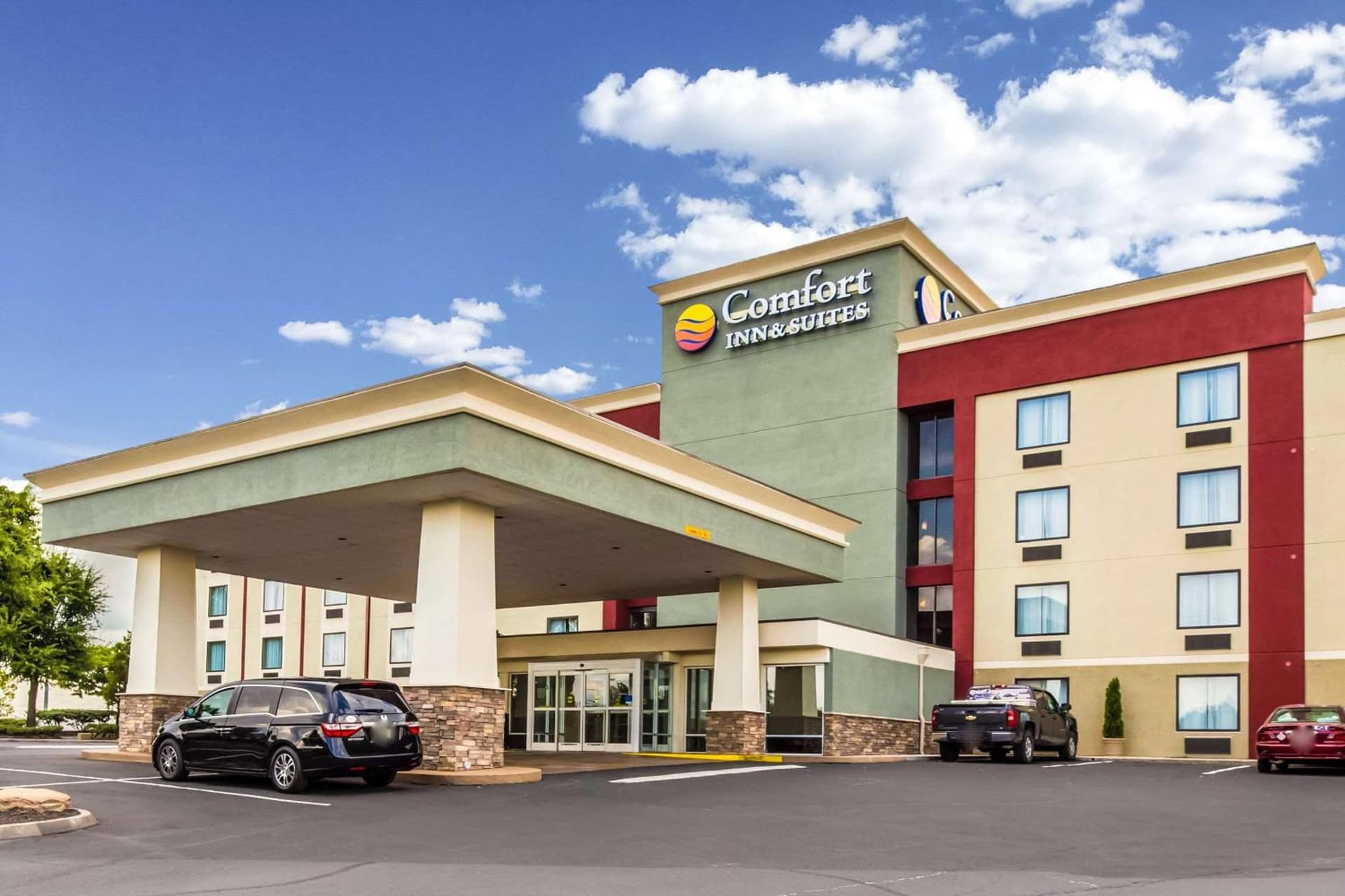 Comfort Inn & Suites Knoxville West interior in Knoxville, TN — gallery photo 2