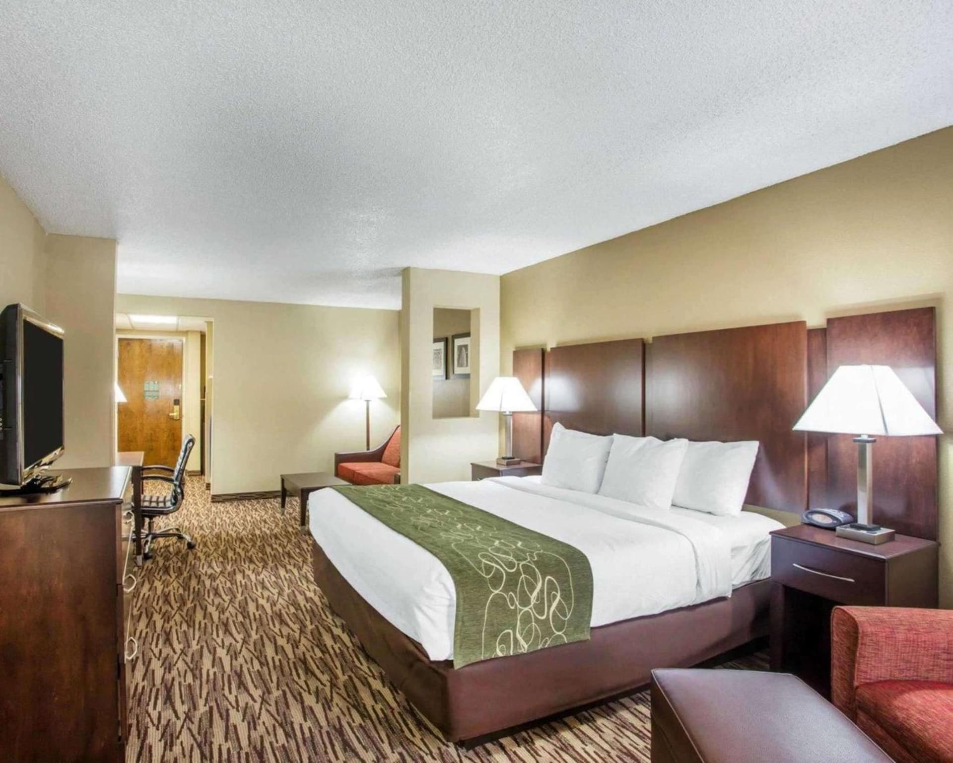 Comfort Suites Lebanon interior in Lebanon, TN — gallery photo 2