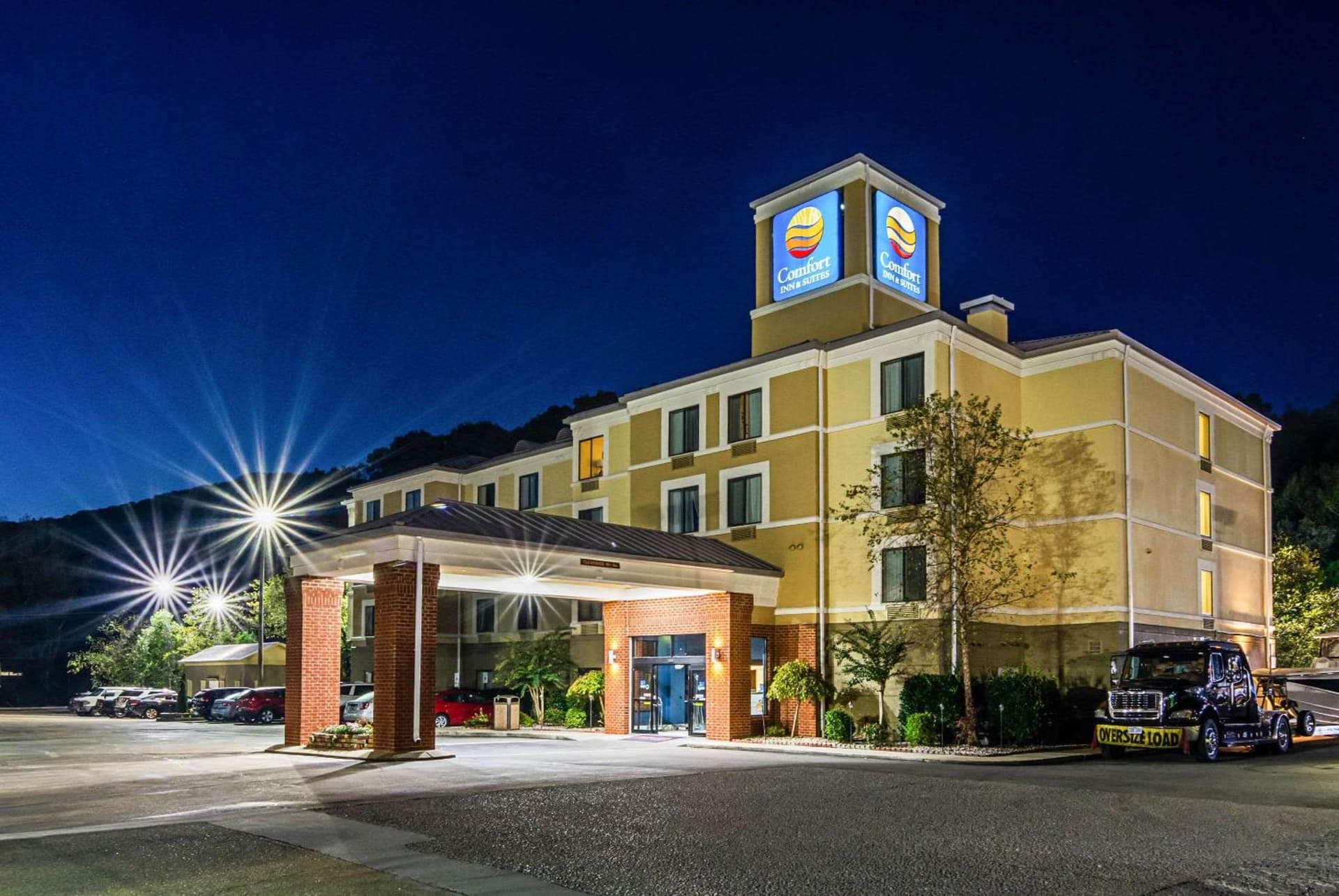 Comfort Inn & Suites Chattanooga West - Lookout Mountain featured exterior or lobby in Chattanooga, TN — similar hotel