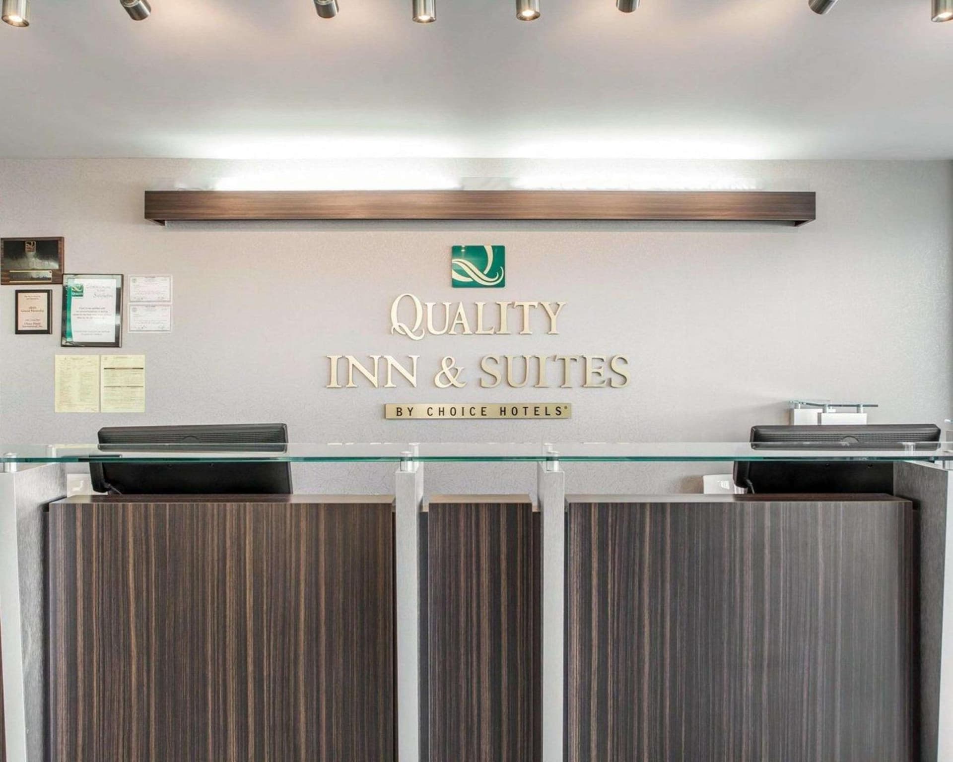 Quality Inn & Suites Jasper - Kimball property views in Jasper, TN — gallery photo 3