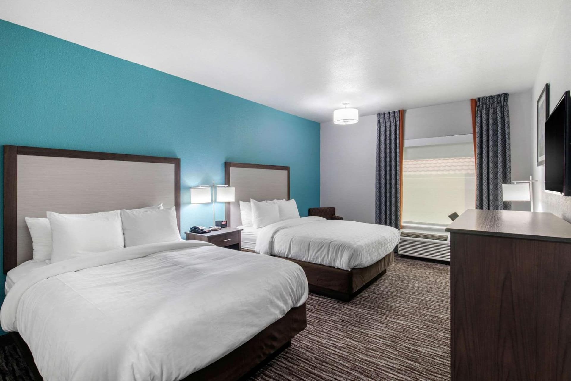 Clarion Inn & Suites DFW North gallery photo in Irving, TX — image 29