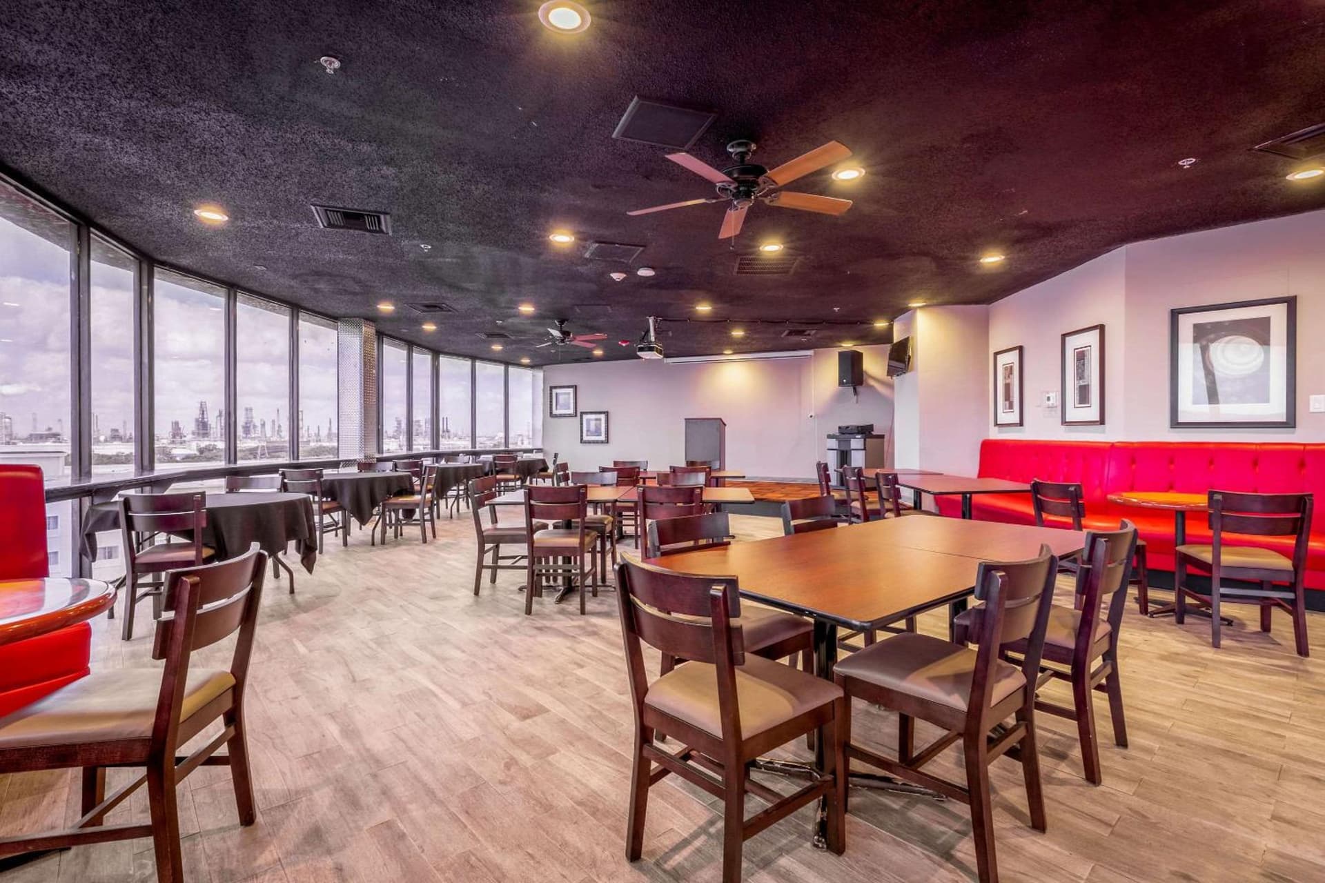 Quality Inn Pasadena - Houston East gallery photo in Pasadena, TX — image 35