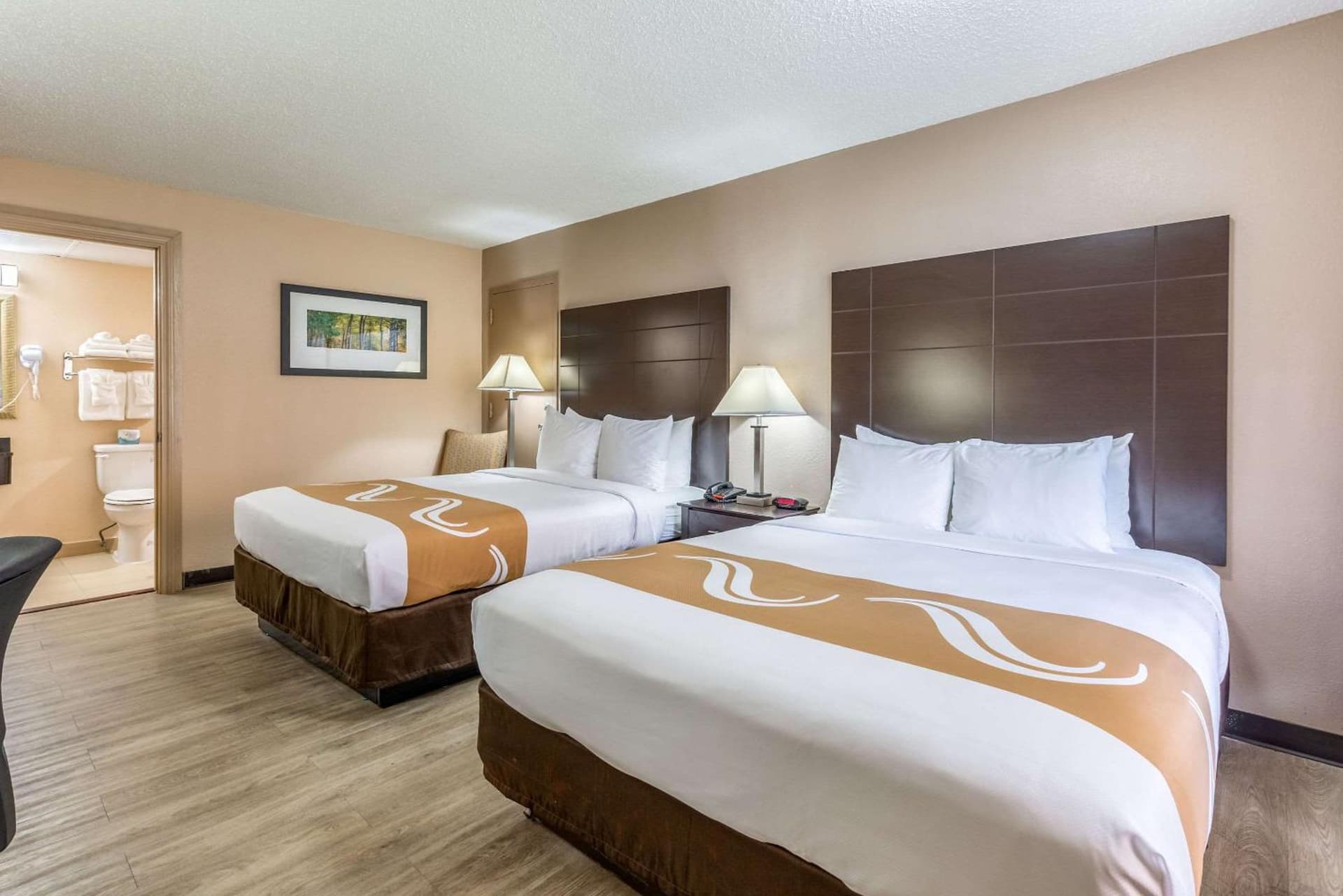 Quality Inn Pasadena - Houston East interior in Pasadena, TX — gallery photo 2