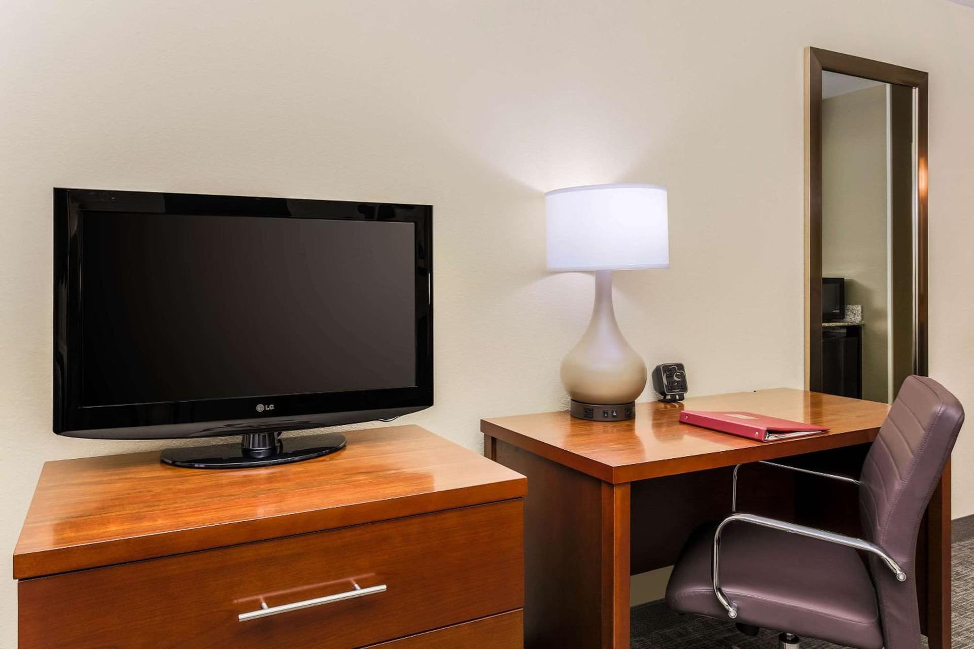 Comfort Suites DFW N-Grapevine gallery photo in Grapevine, TX — image 16