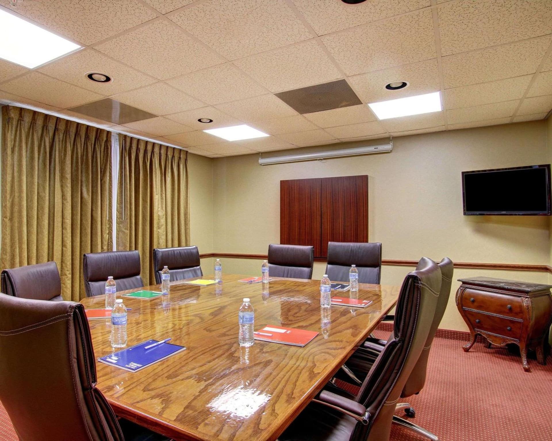 FairBridge Inn & Suites Cleburne property views in Cleburne, TX — gallery photo 3
