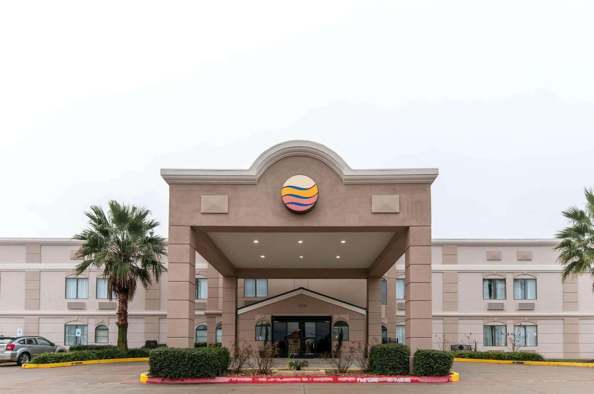 Comfort Inn North Conroe property views in Conroe, TX — gallery photo 3