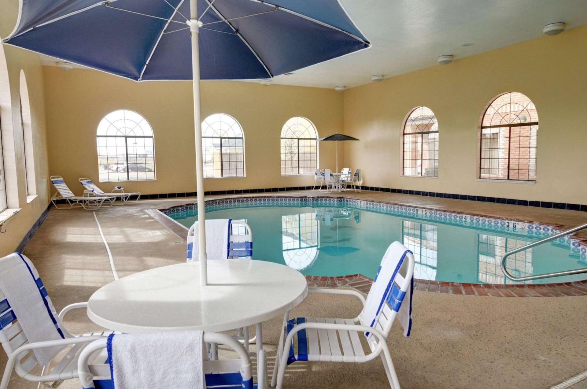 Comfort Inn & Suites Amarillo West Near Medical Center gallery photo in Amarillo, TX — image 7