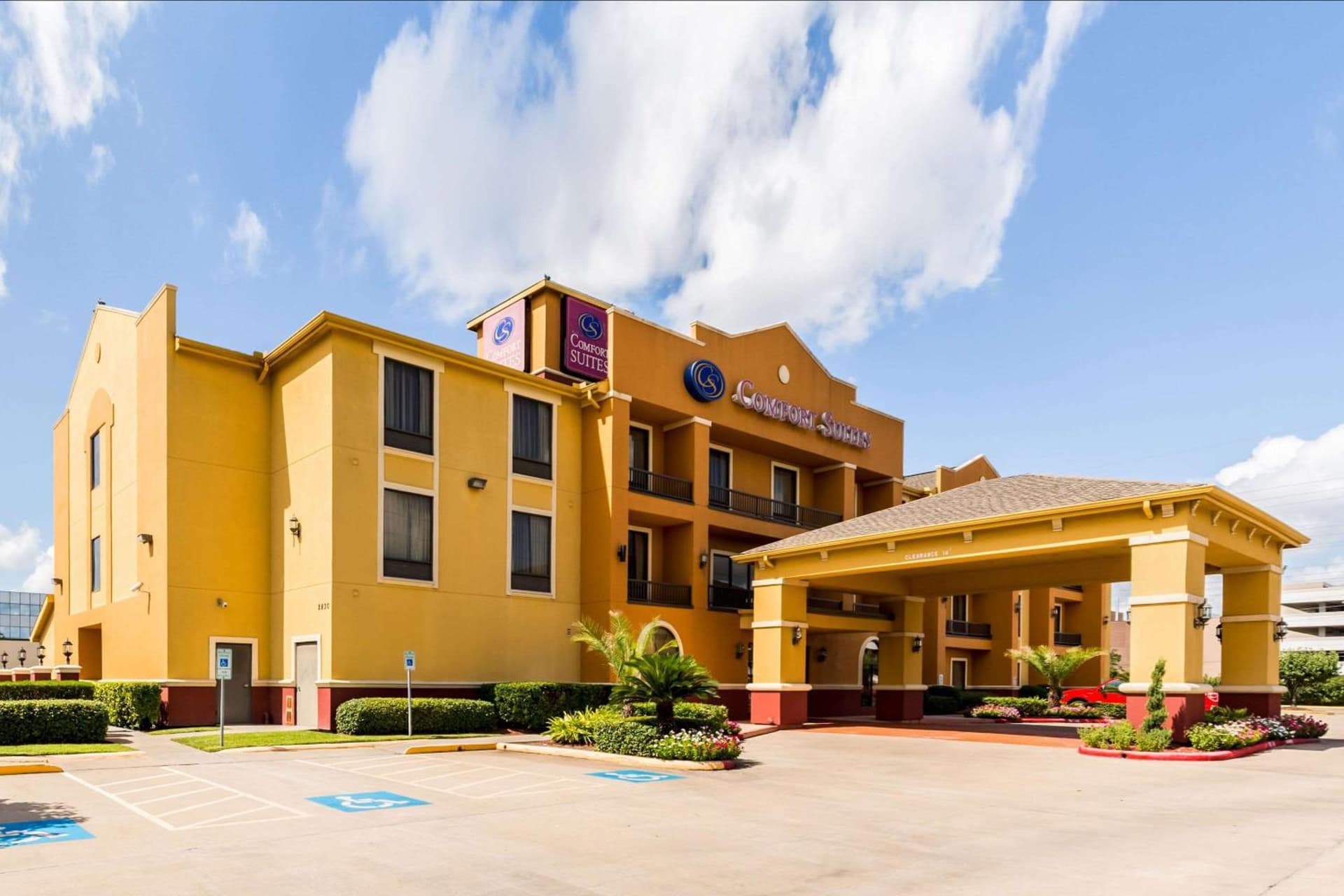 Comfort Suites Westchase Houston Energy Corridor featured exterior or lobby in Houston, TX — similar hotel