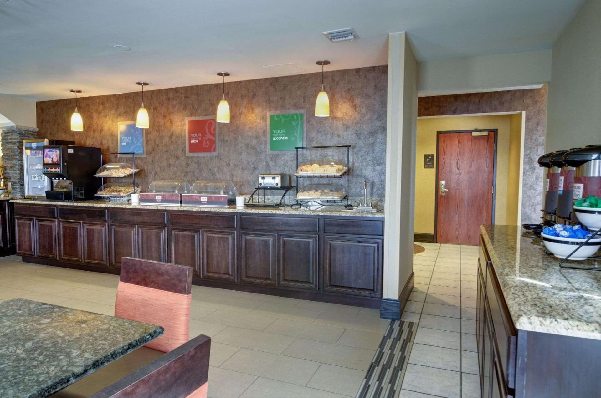 Comfort Inn & Suites Amarillo West Near Medical Center gallery photo in Amarillo, TX — image 26