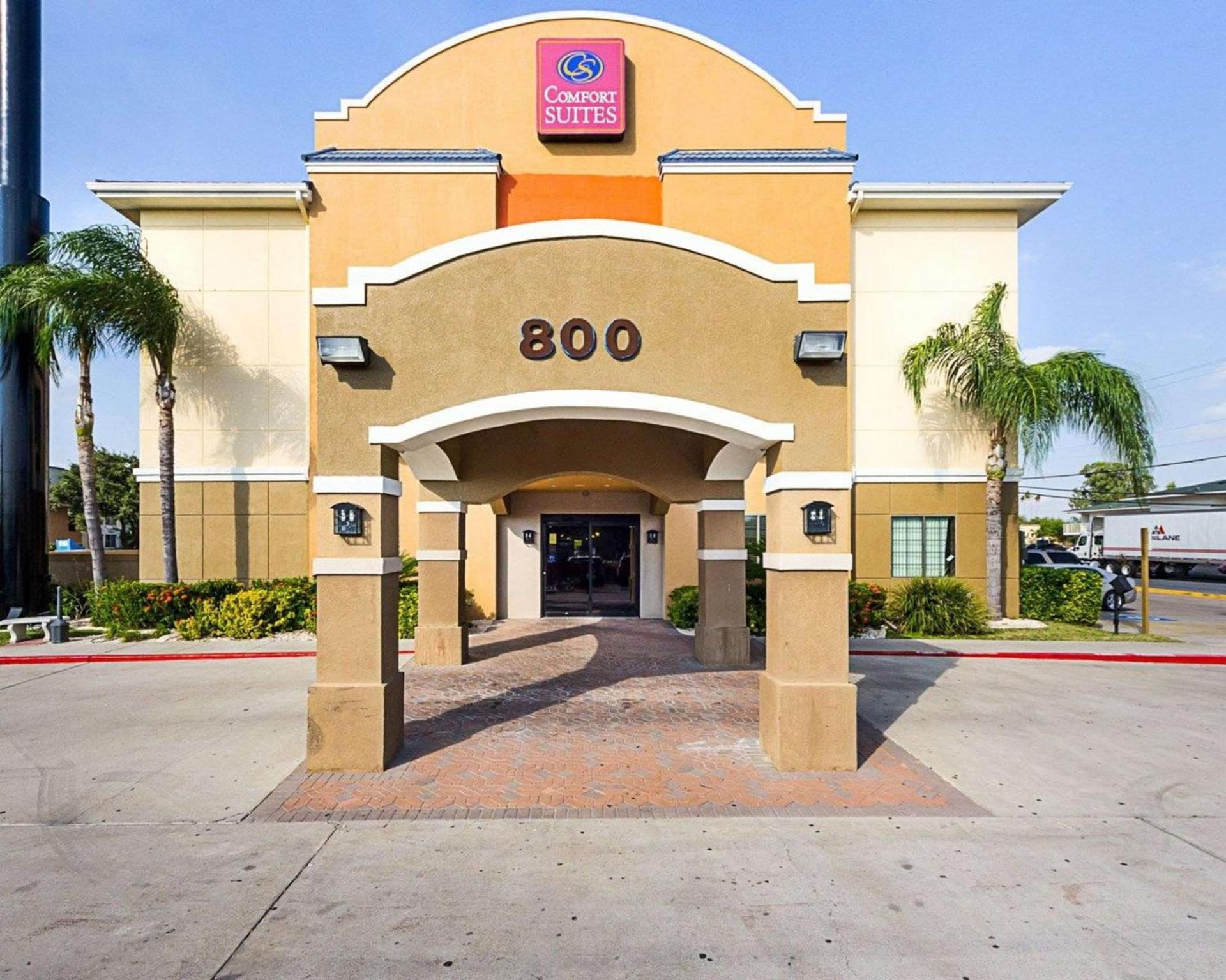 Comfort Suites McAllen Airport and La Plaza Mall gallery photo in McAllen, TX — image 13
