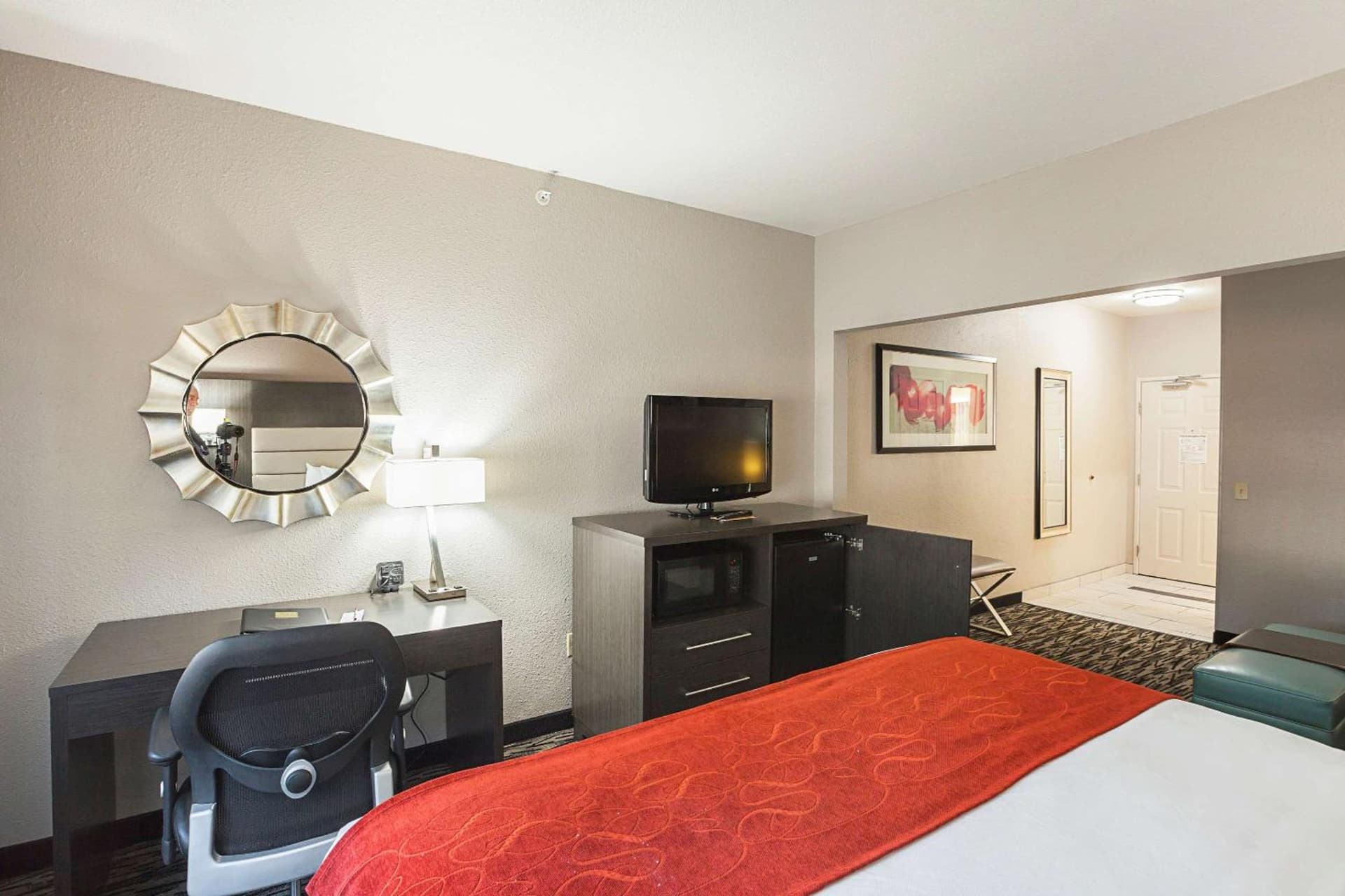 Comfort Suites Lewisville - Dallas gallery photo in Lewisville, TX — image 19