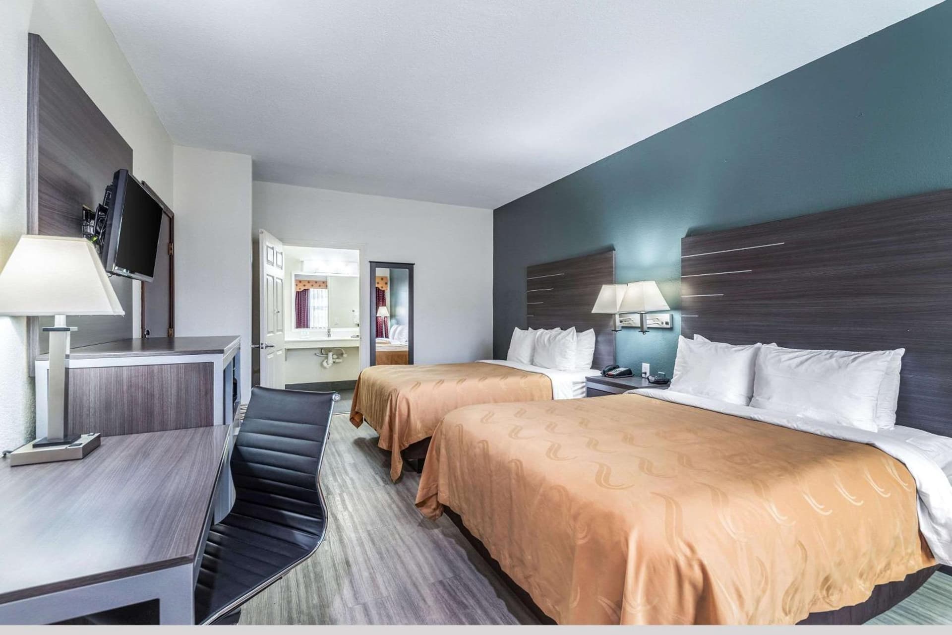 Quality Inn & Suites Canton gallery photo in Canton, TX — image 19