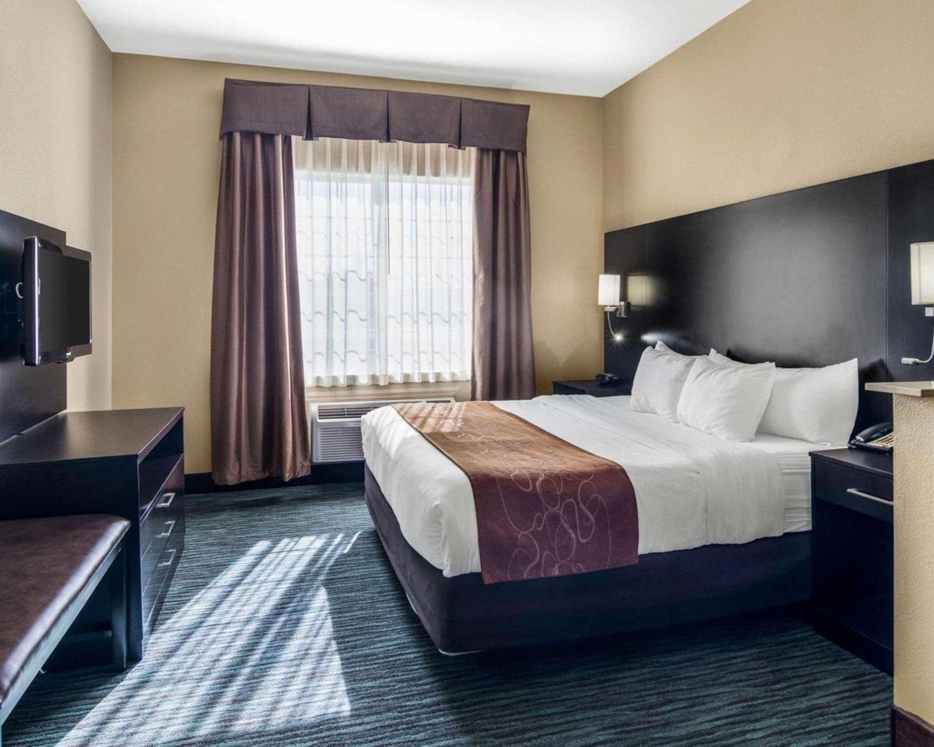 Comfort Suites Odessa near University gallery photo in Odessa, TX — image 20