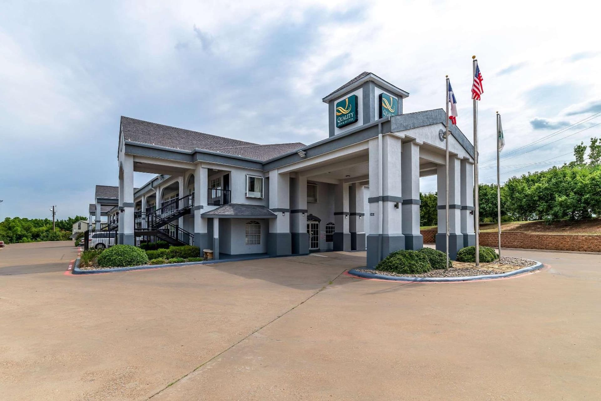 Quality Inn & Suites Canton featured exterior or lobby in Canton, TX — similar hotel