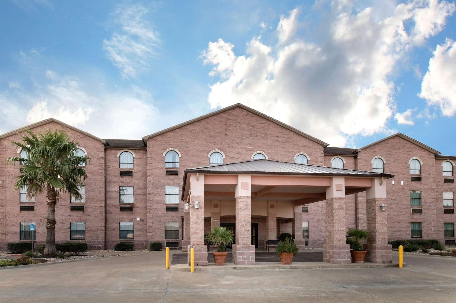 Quality Inn Buffalo property views in Buffalo, TX — gallery photo 3
