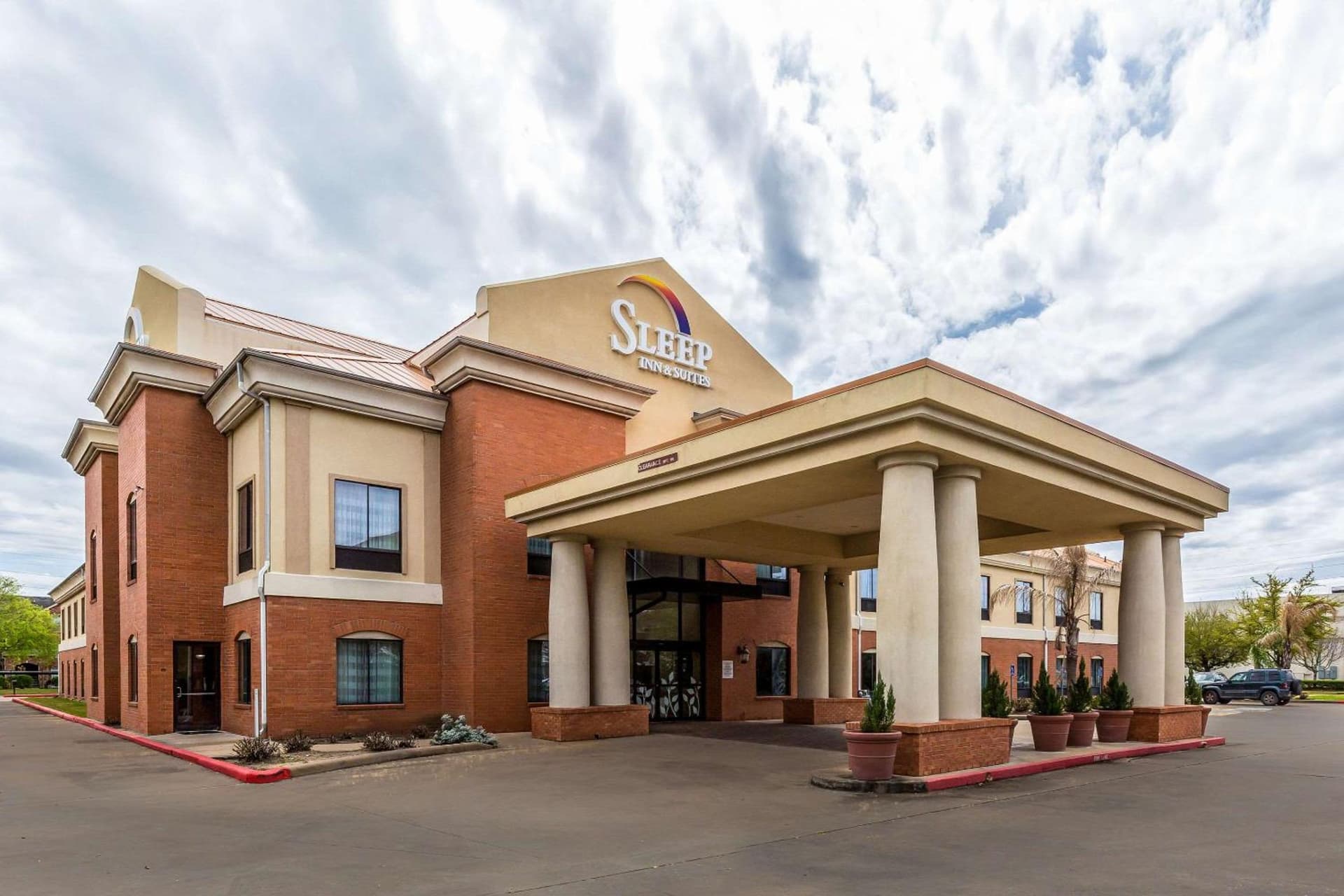 Sleep Inn & Suites Stafford - Sugarland property views in Stafford, TX — gallery photo 3
