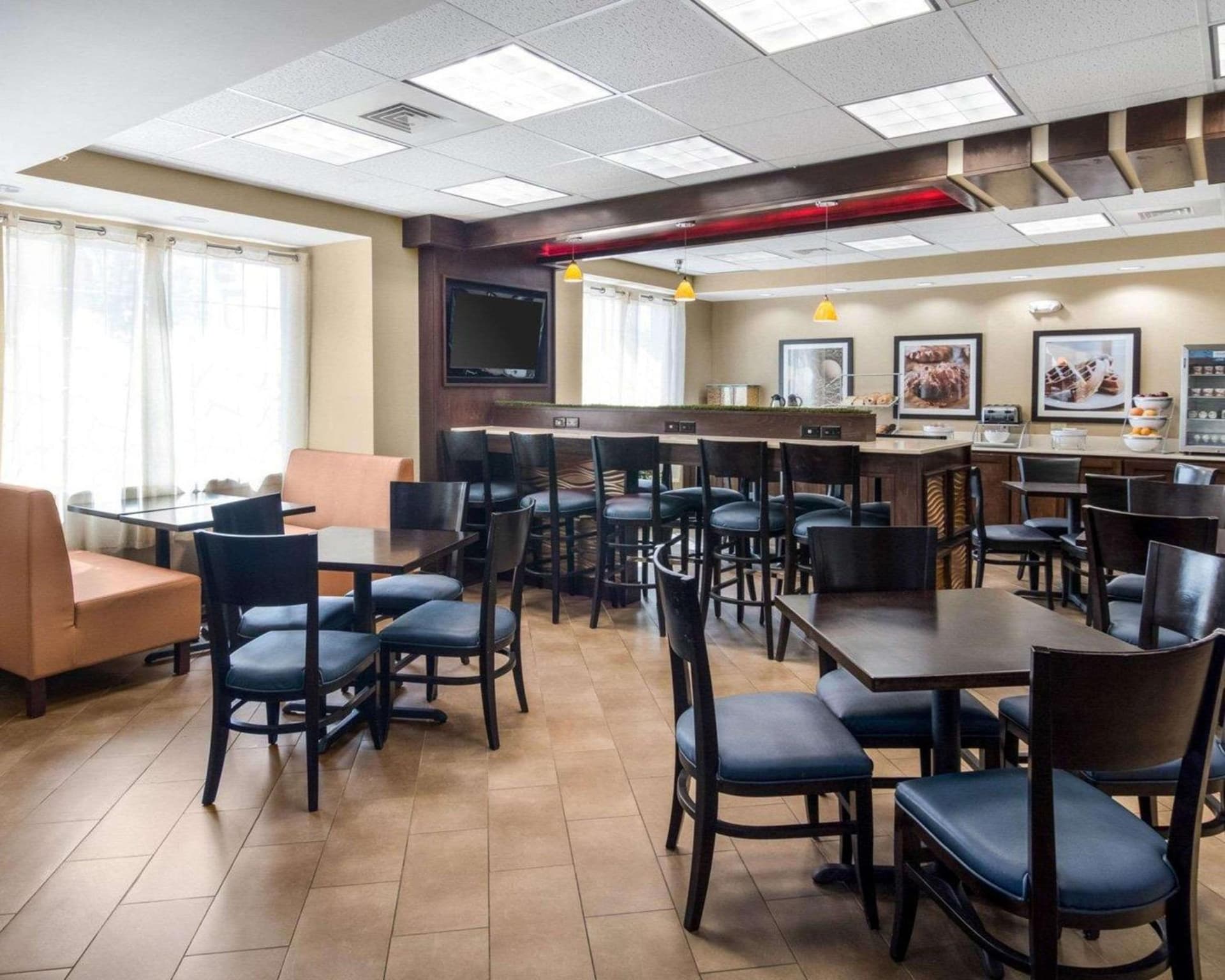 Comfort Suites Odessa near University gallery photo in Odessa, TX — image 28