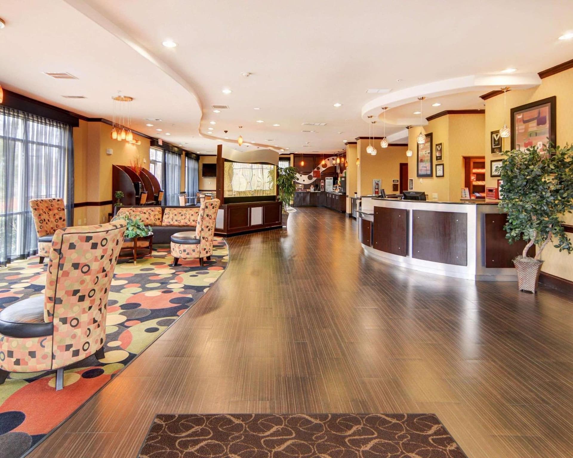 Comfort Suites Kilgore interior in Kilgore, TX — gallery photo 2