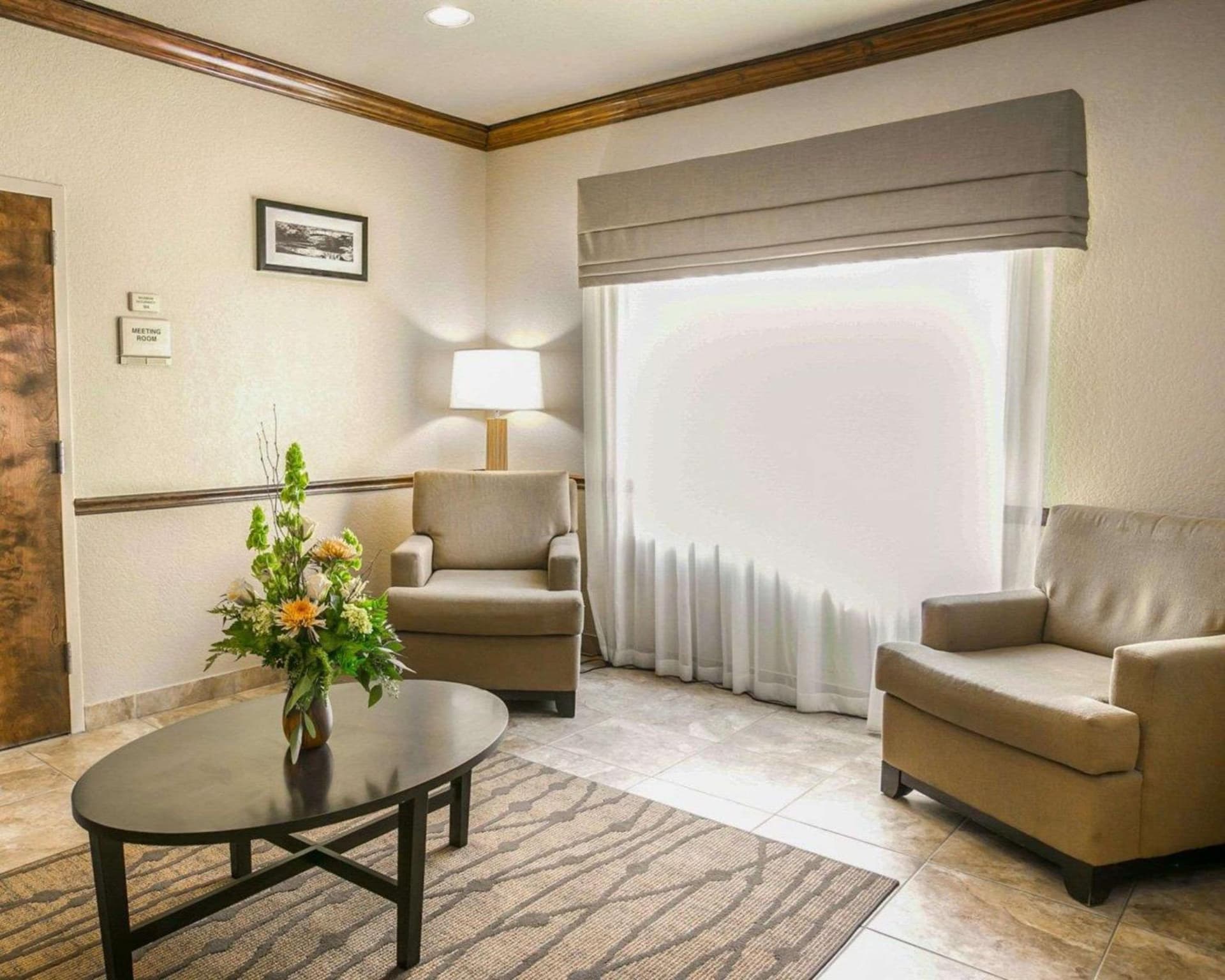 Sleep Inn & Suites Gonzales near Palmetto State Park property views in Gonzales, TX — gallery photo 3