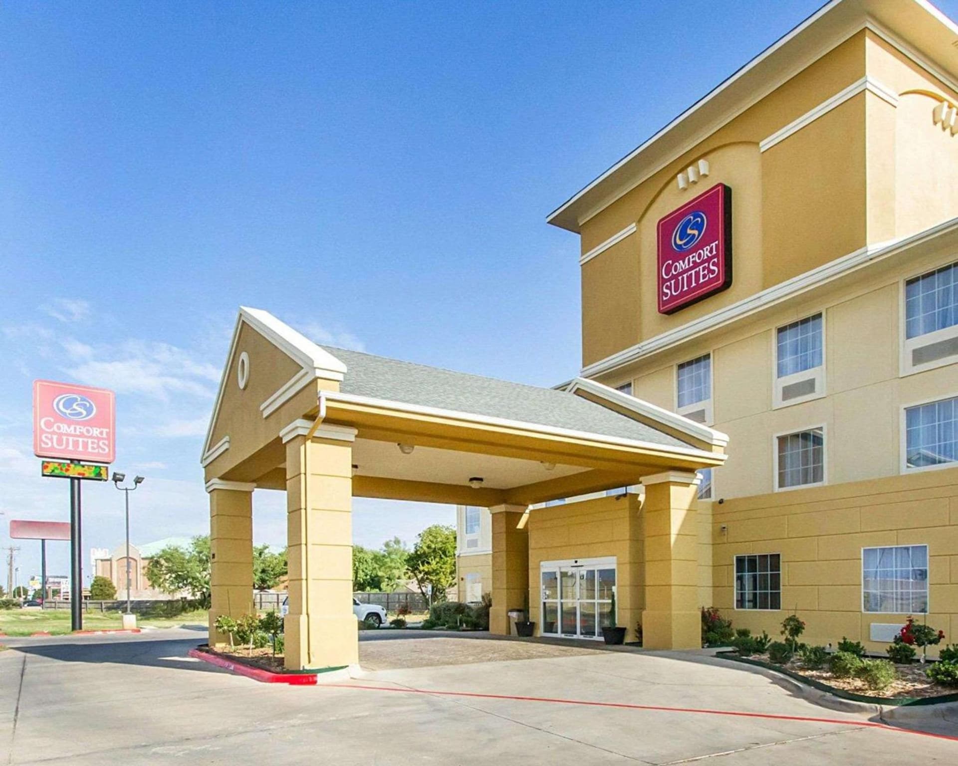 Comfort Suites Abilene Central featured exterior or lobby in Abilene, TX — similar hotel