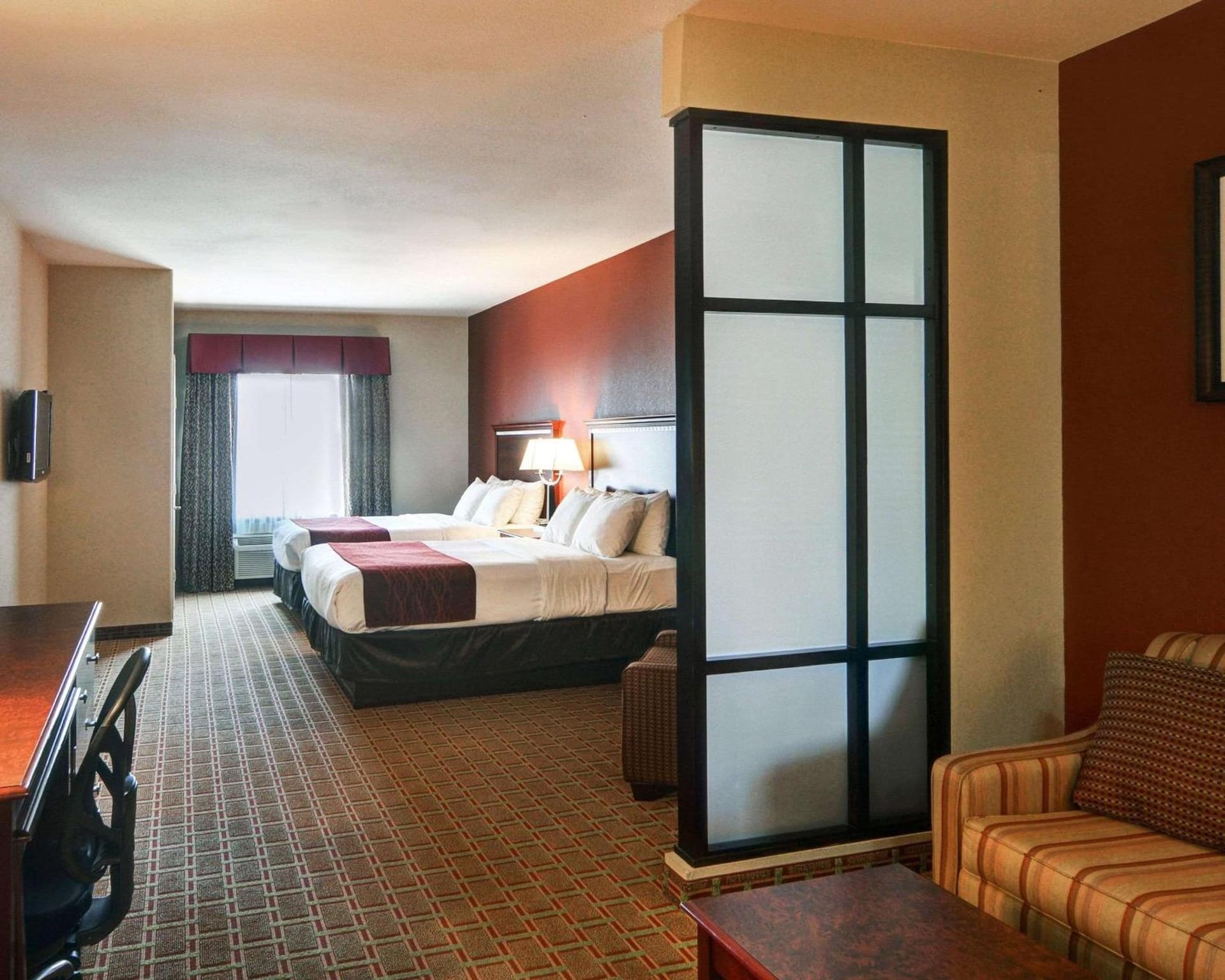 Comfort Suites Lake Worth gallery photo in Fort Worth, TX — image 11