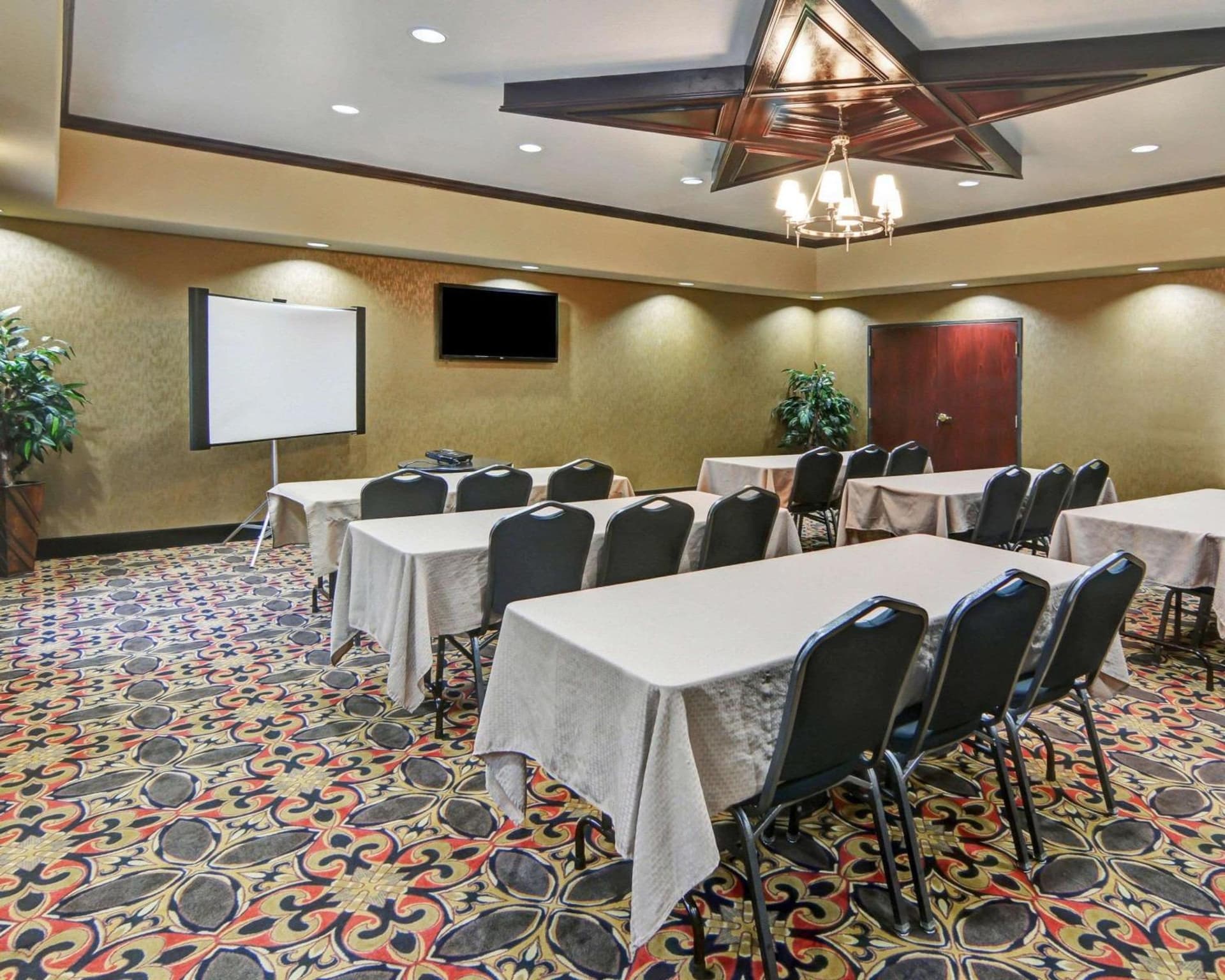 Comfort Suites Lake Worth gallery photo in Fort Worth, TX — image 30
