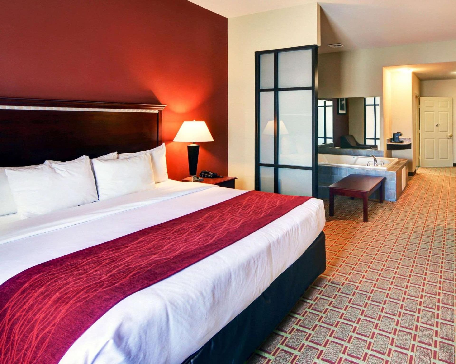 Comfort Suites Lake Worth gallery photo in Fort Worth, TX — image 7