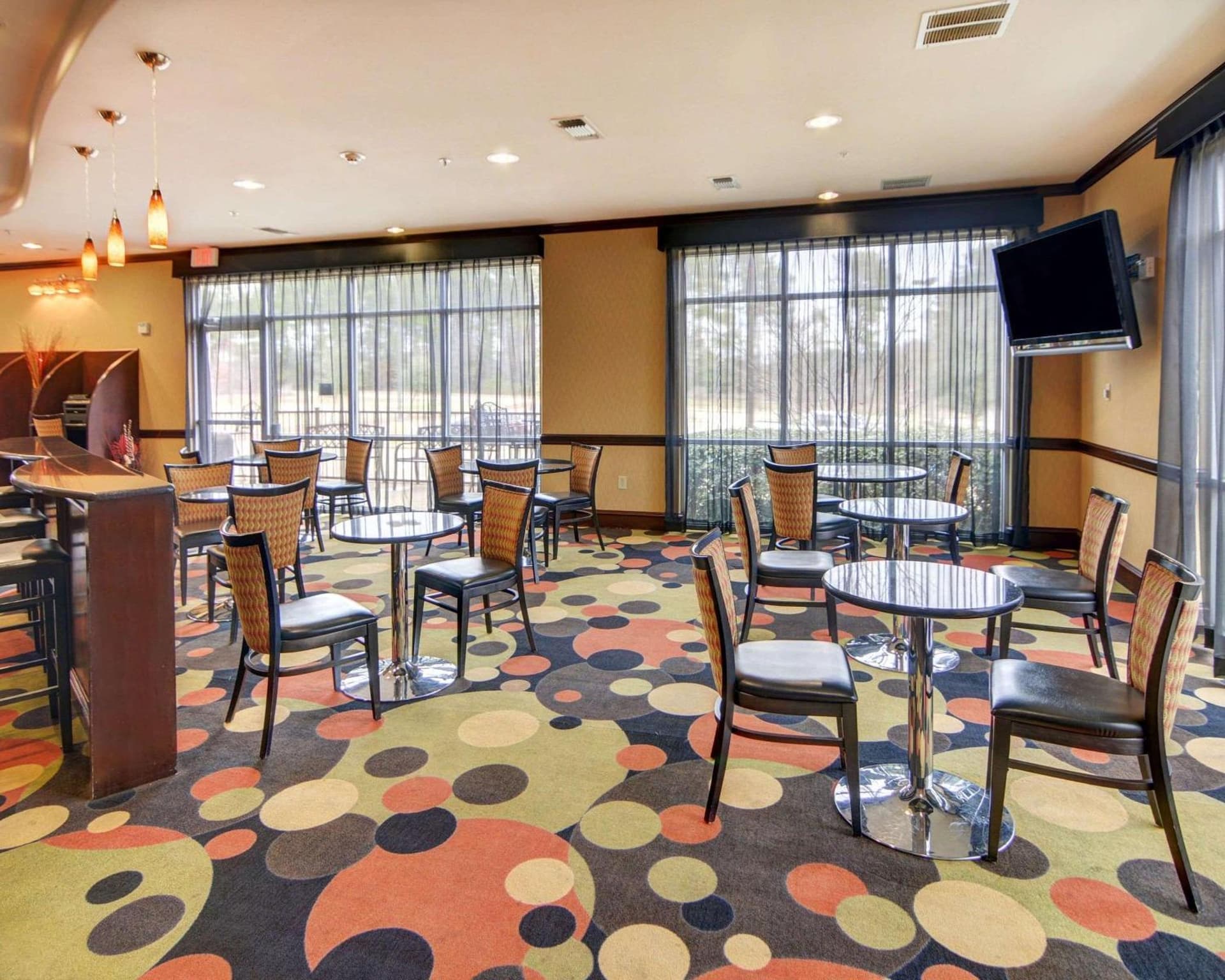 Comfort Suites Kilgore gallery photo in Kilgore, TX — image 7