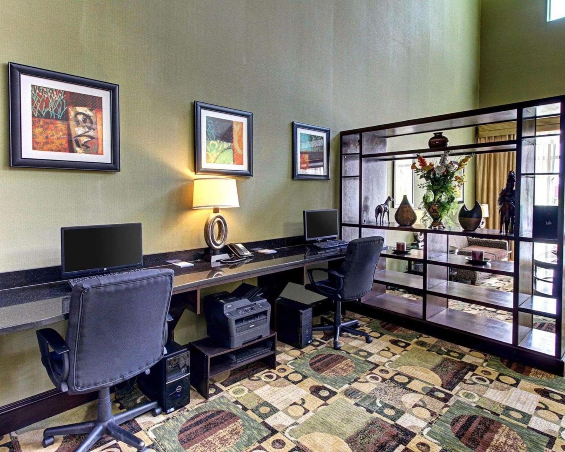 Comfort Suites Waxahachie - Dallas gallery photo in Waxahachie, TX — image 4