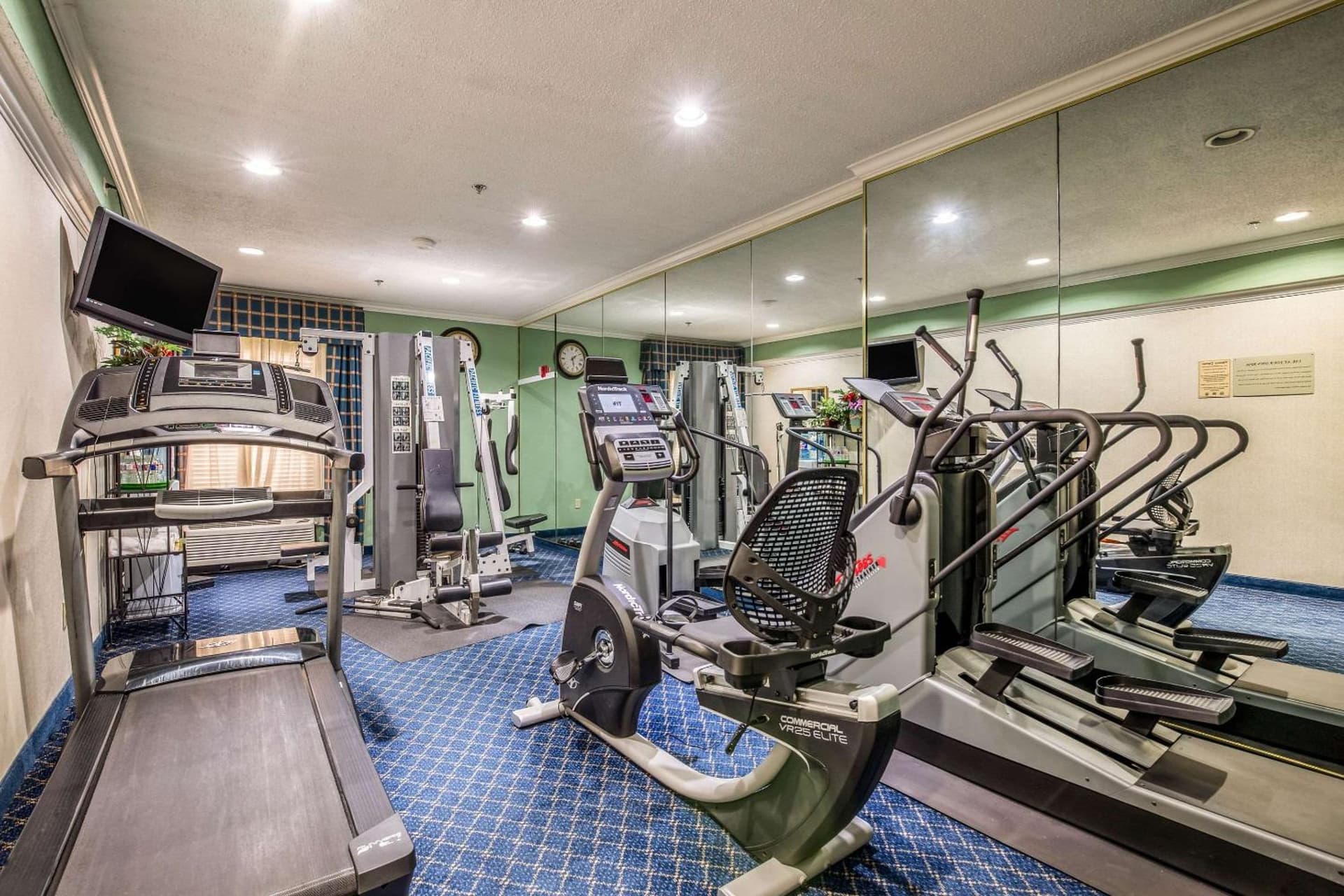 Quality Inn & Suites Seabrook- NASA- Kemah gallery photo in Seabrook, TX — image 13
