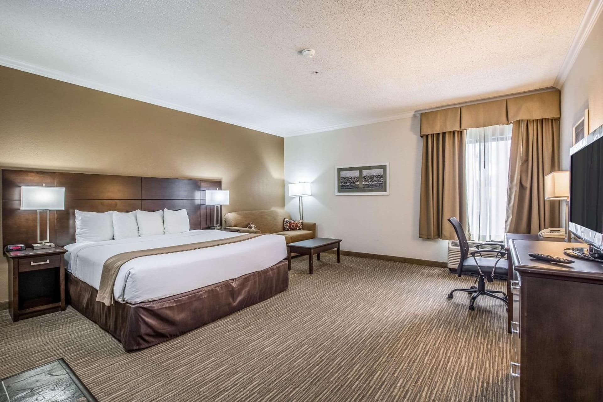 Quality Inn & Suites Seabrook- NASA- Kemah gallery photo in Seabrook, TX — image 25