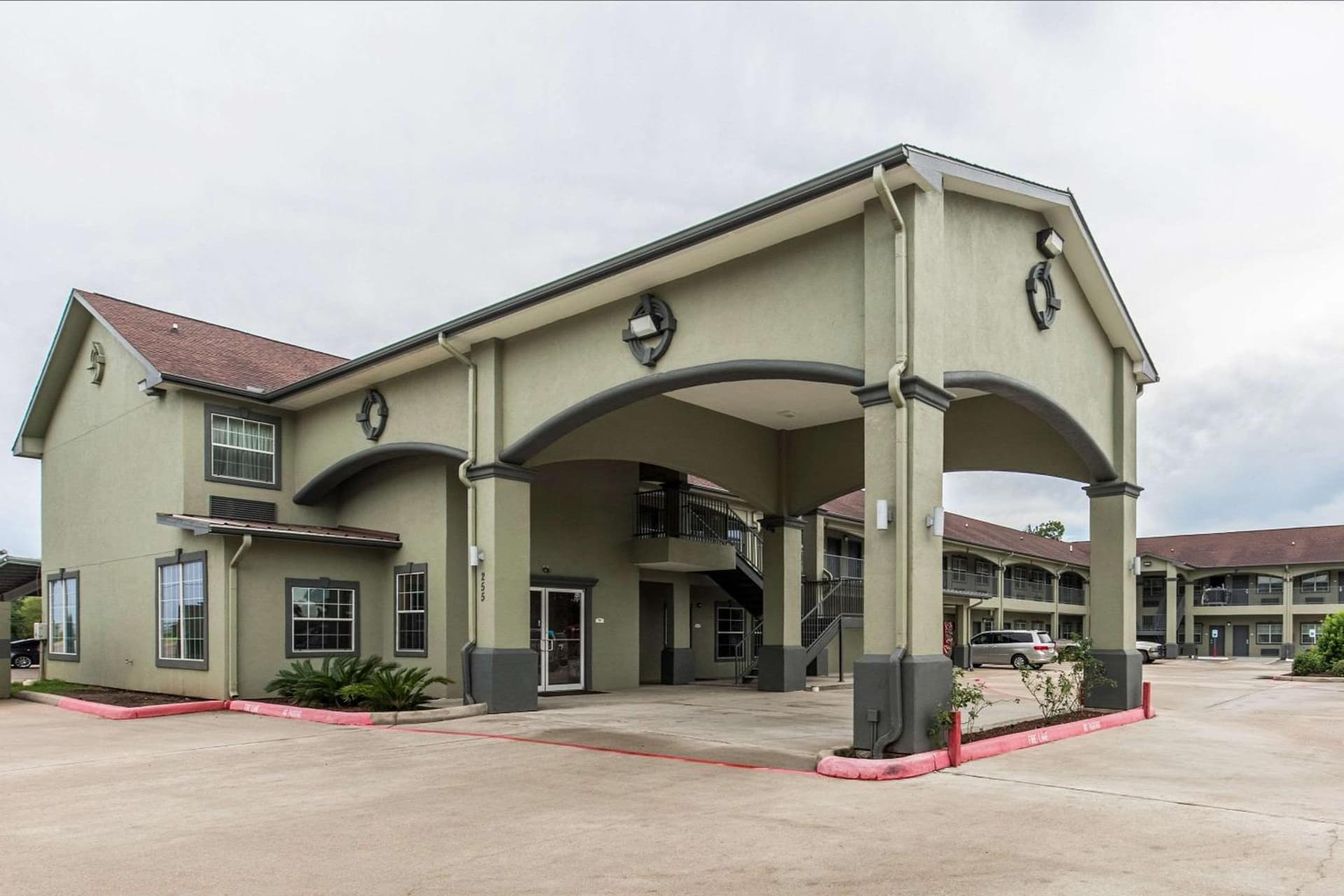 Quality Inn & Suites Bridge City Orange — hotel in Bridge City, Texas