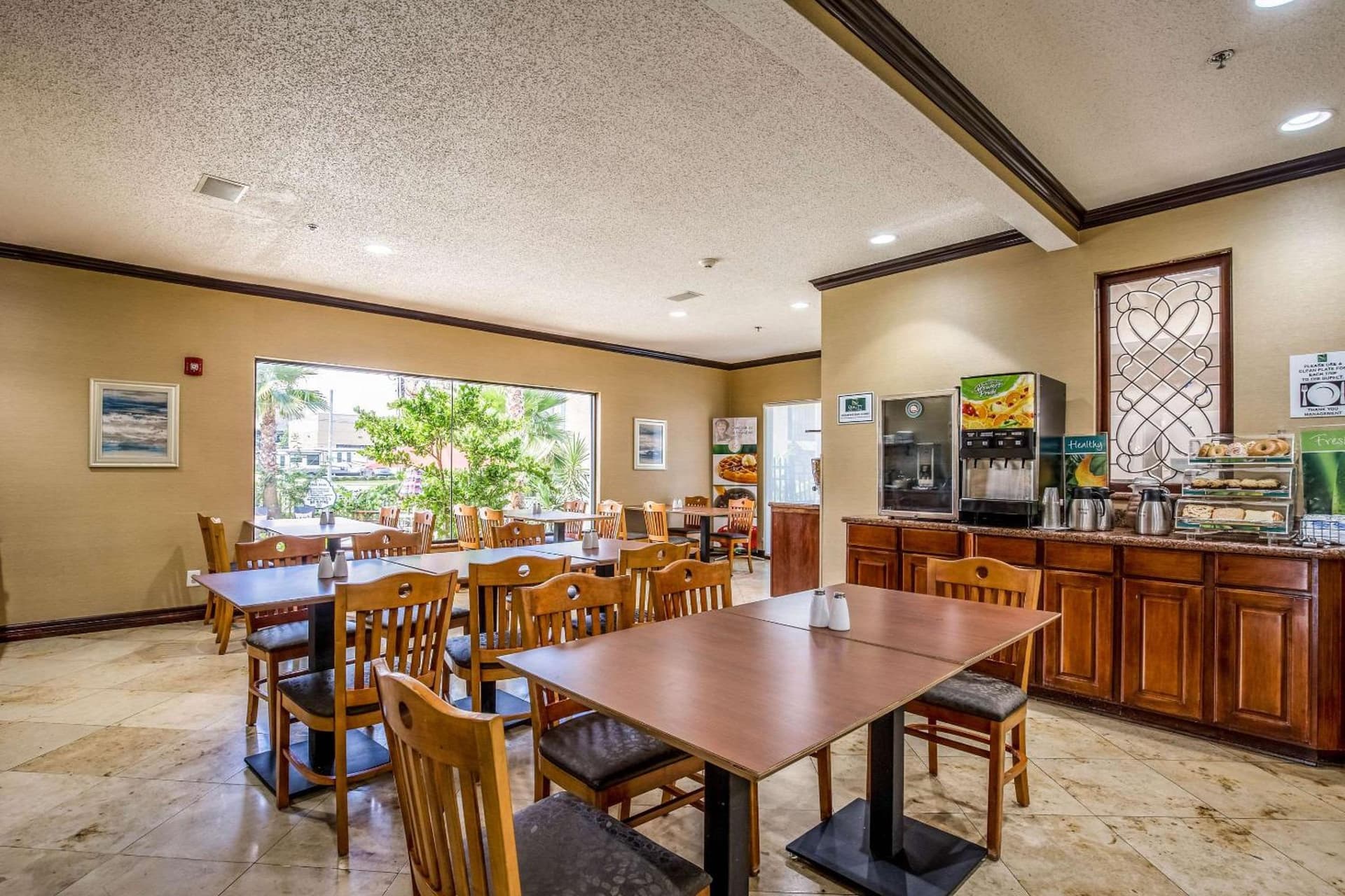 Quality Inn & Suites Seabrook- NASA- Kemah gallery photo in Seabrook, TX — image 5