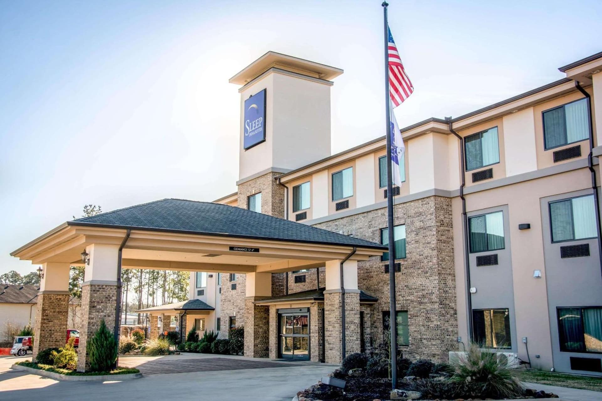 Sleep Inn & Suites Center interior in Center, TX — gallery photo 2