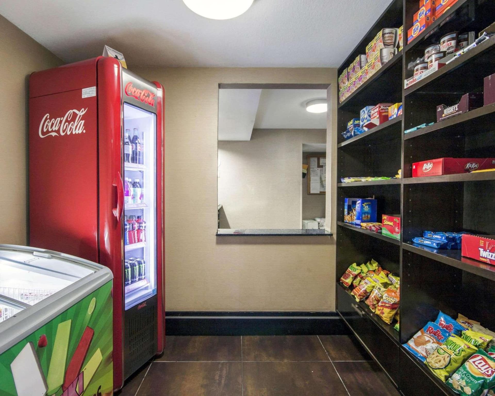 Comfort Inn & Suites El Paso I-10 Airport Area gallery photo in El Paso, TX — image 6