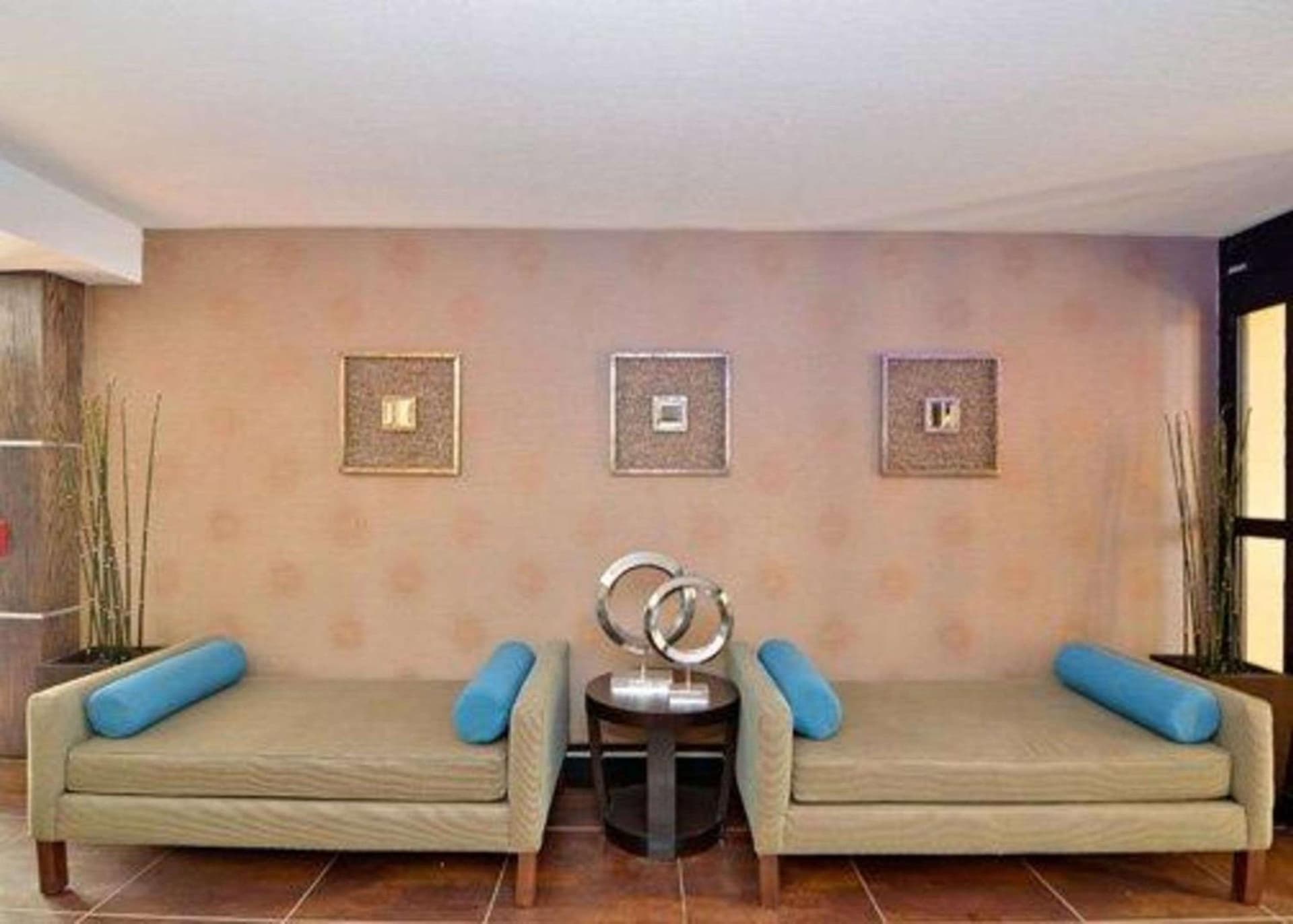 Comfort Inn & Suites El Paso I-10 Airport Area gallery photo in El Paso, TX — image 22