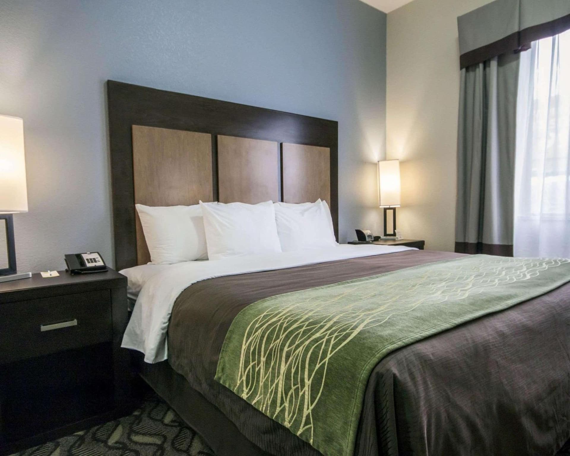 Comfort Inn & Suites El Paso I-10 Airport Area gallery photo in El Paso, TX — image 13