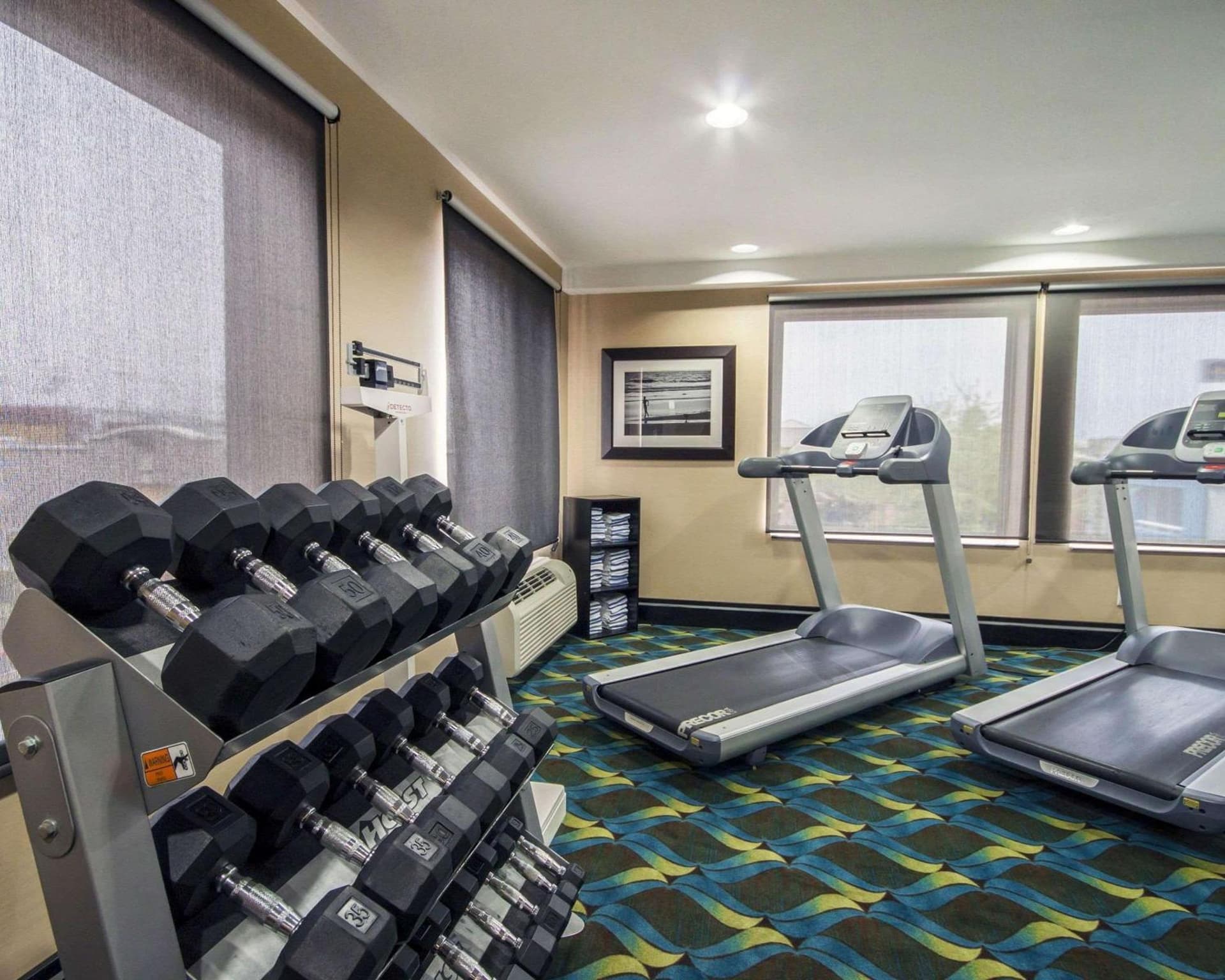 Comfort Inn & Suites El Paso I-10 Airport Area gallery photo in El Paso, TX — image 35
