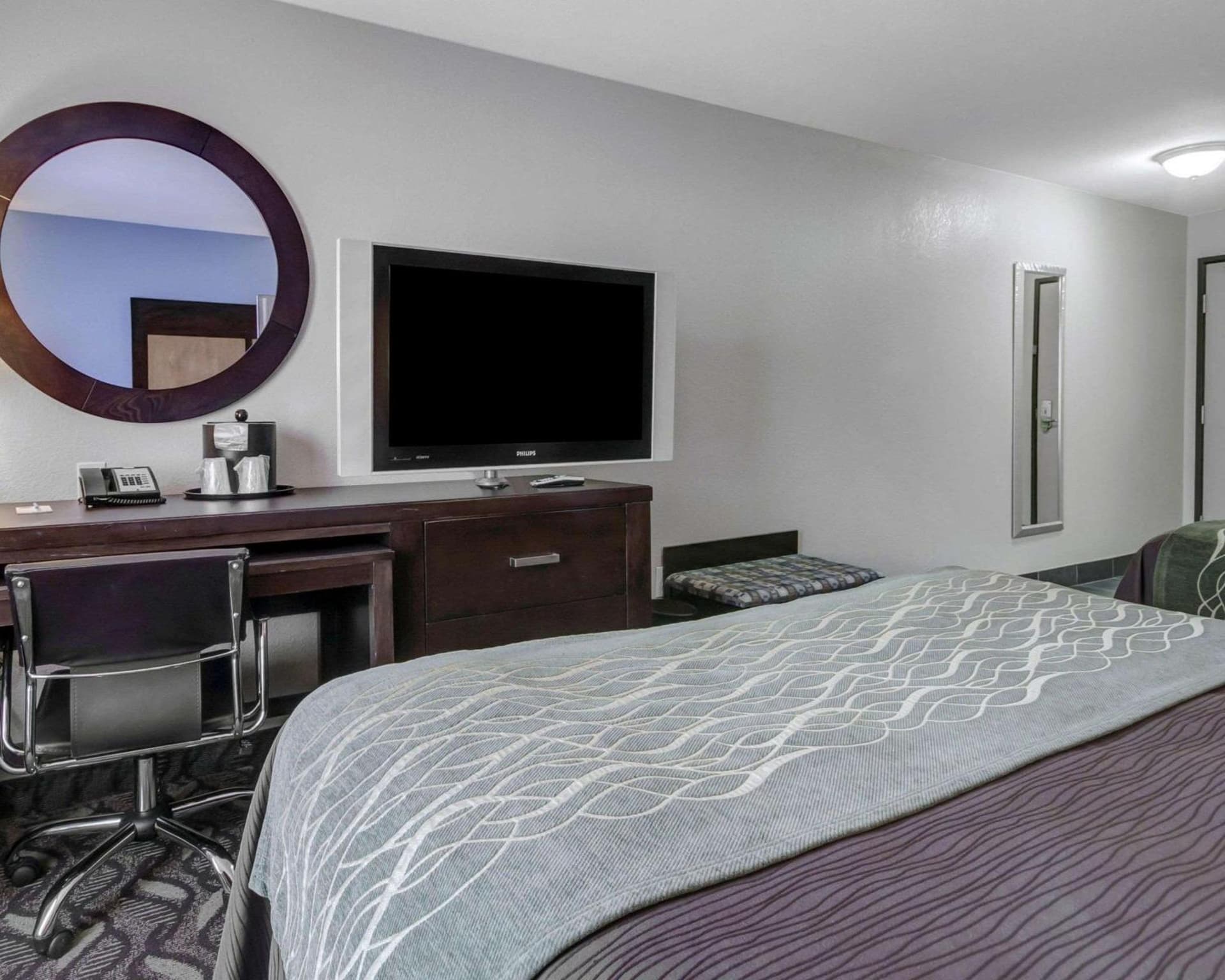 Comfort Inn & Suites El Paso I-10 Airport Area gallery photo in El Paso, TX — image 16