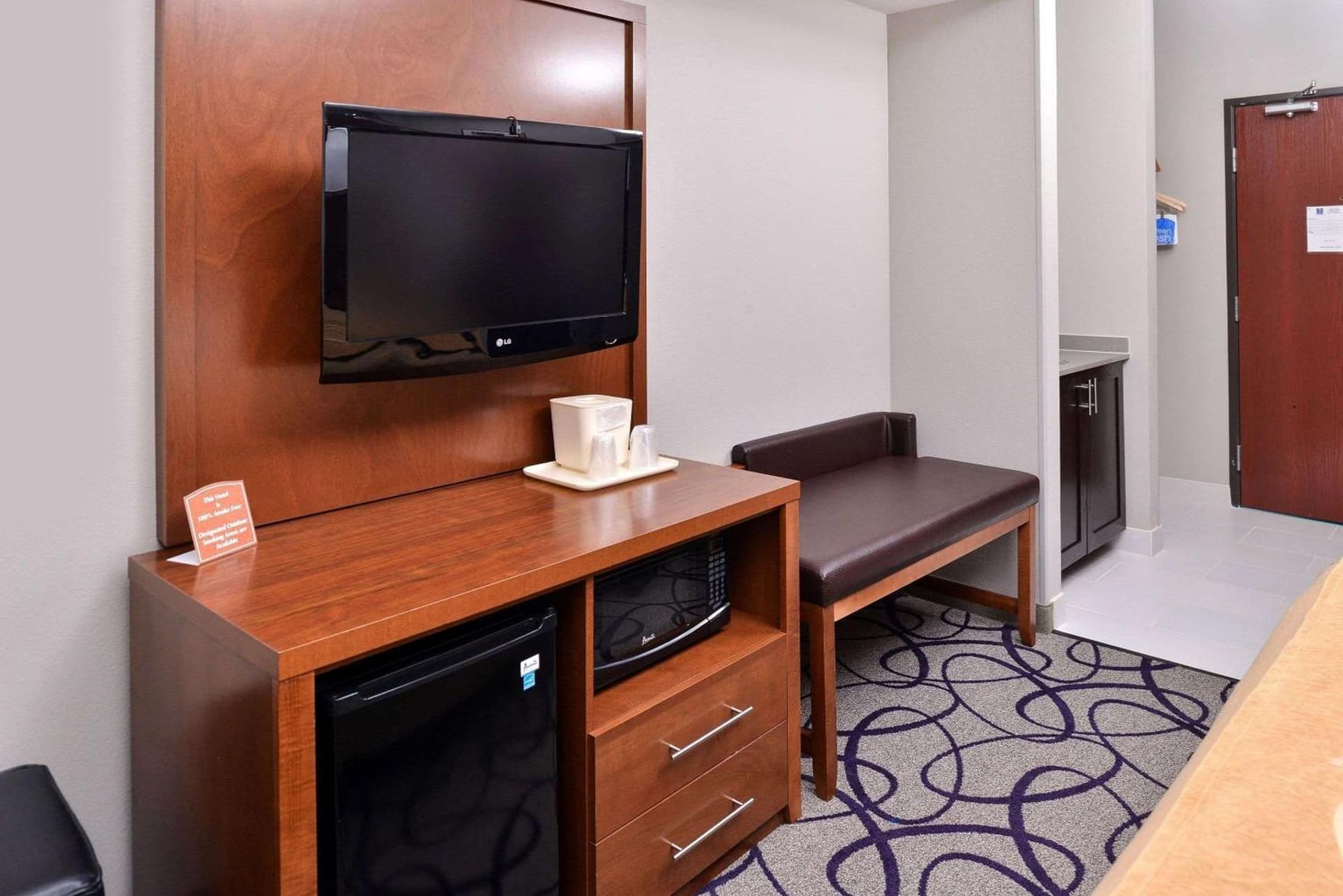 Comfort Inn & Suites Frisco - Plano gallery photo in Frisco, TX — image 11
