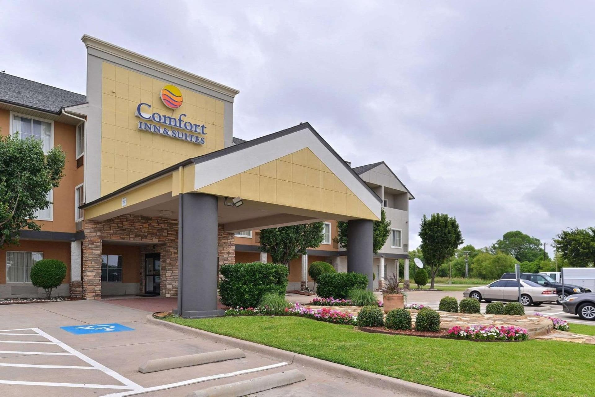 Comfort Inn & Suites Frisco - Plano gallery photo in Frisco, TX — image 20