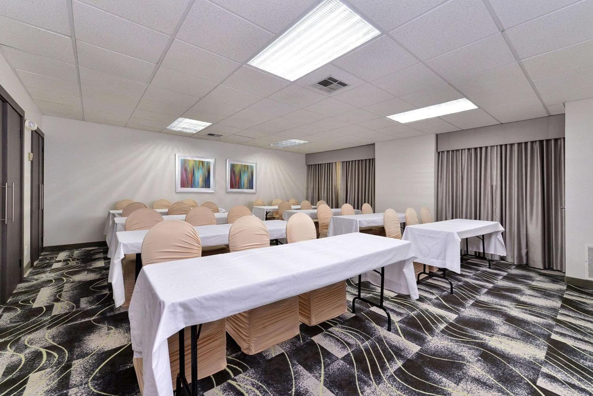 Comfort Inn & Suites Frisco - Plano gallery photo in Frisco, TX — image 25