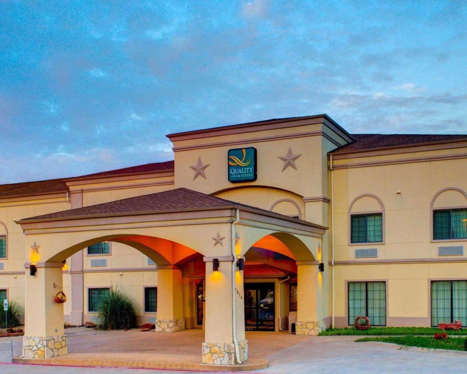Quality Inn & Suites Glen Rose — hotel in Glen Rose, Texas