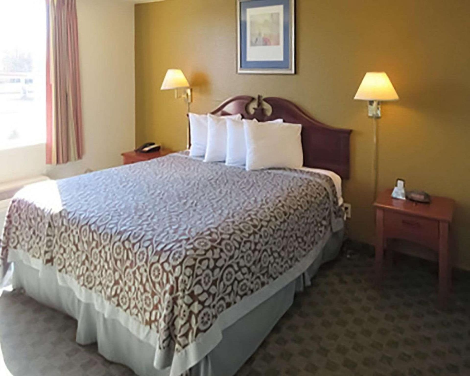 Rose City Inn & Suites gallery photo in Tyler, TX — image 21